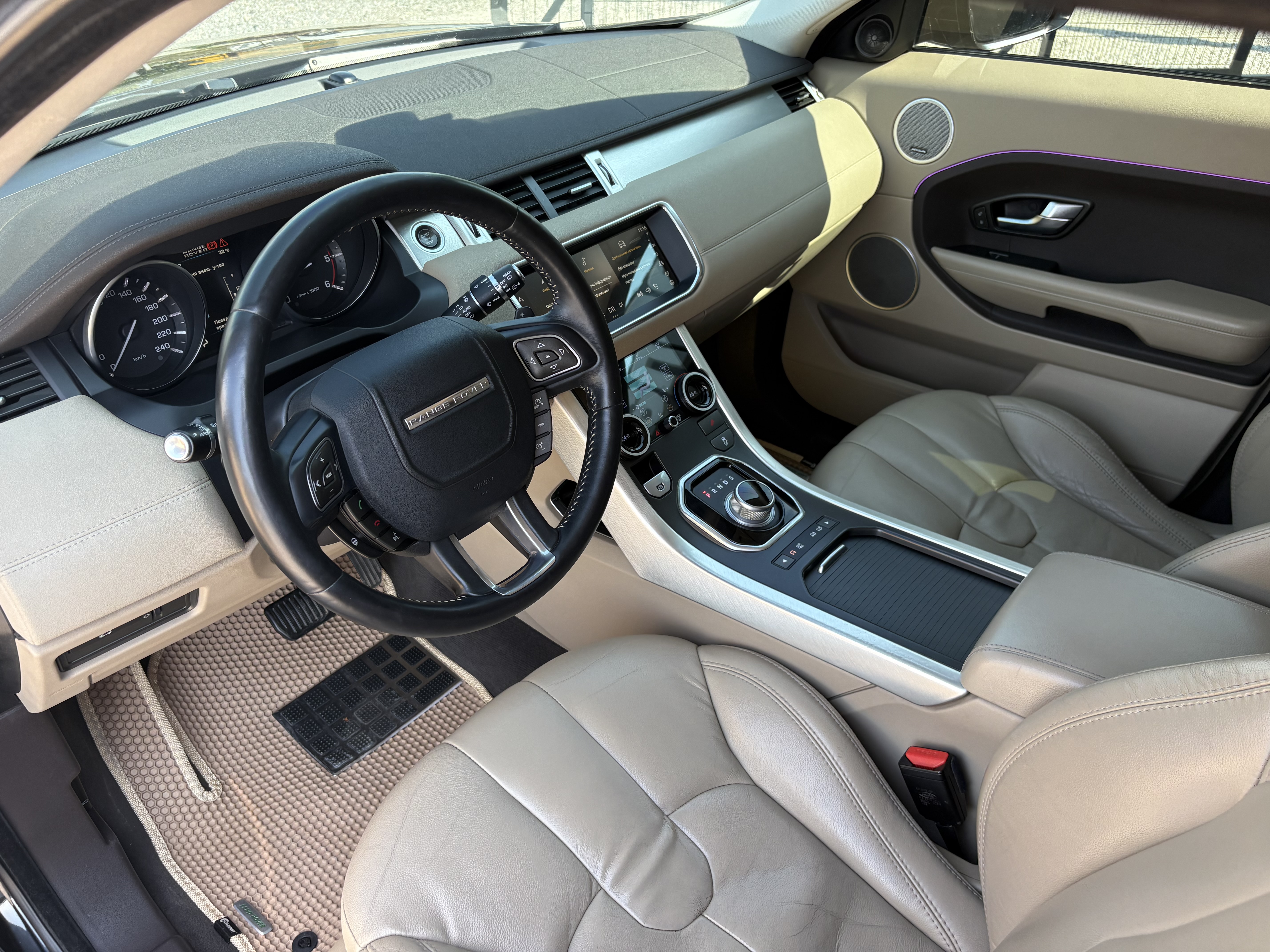 Land Rover-8