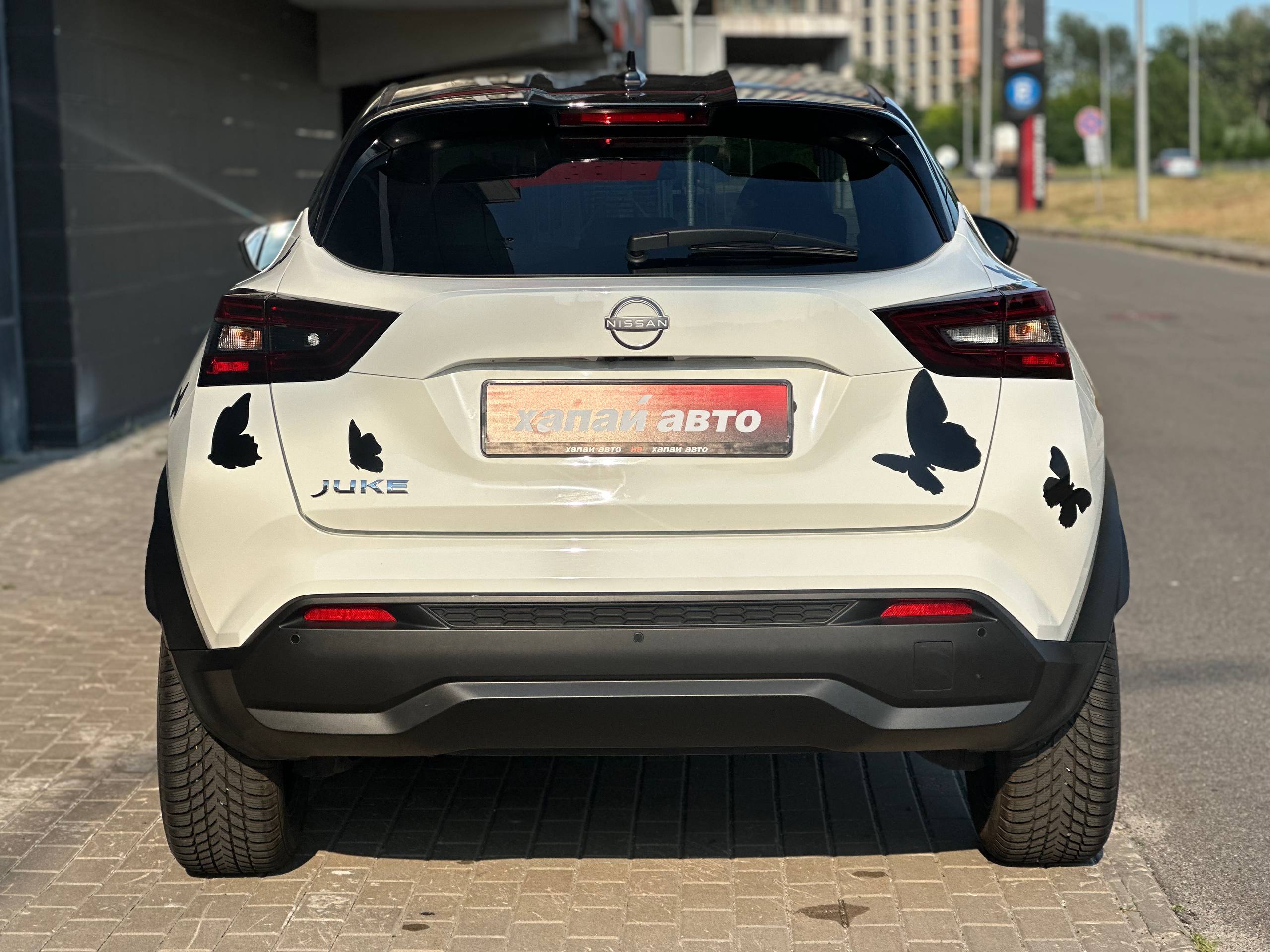 Nissan-4