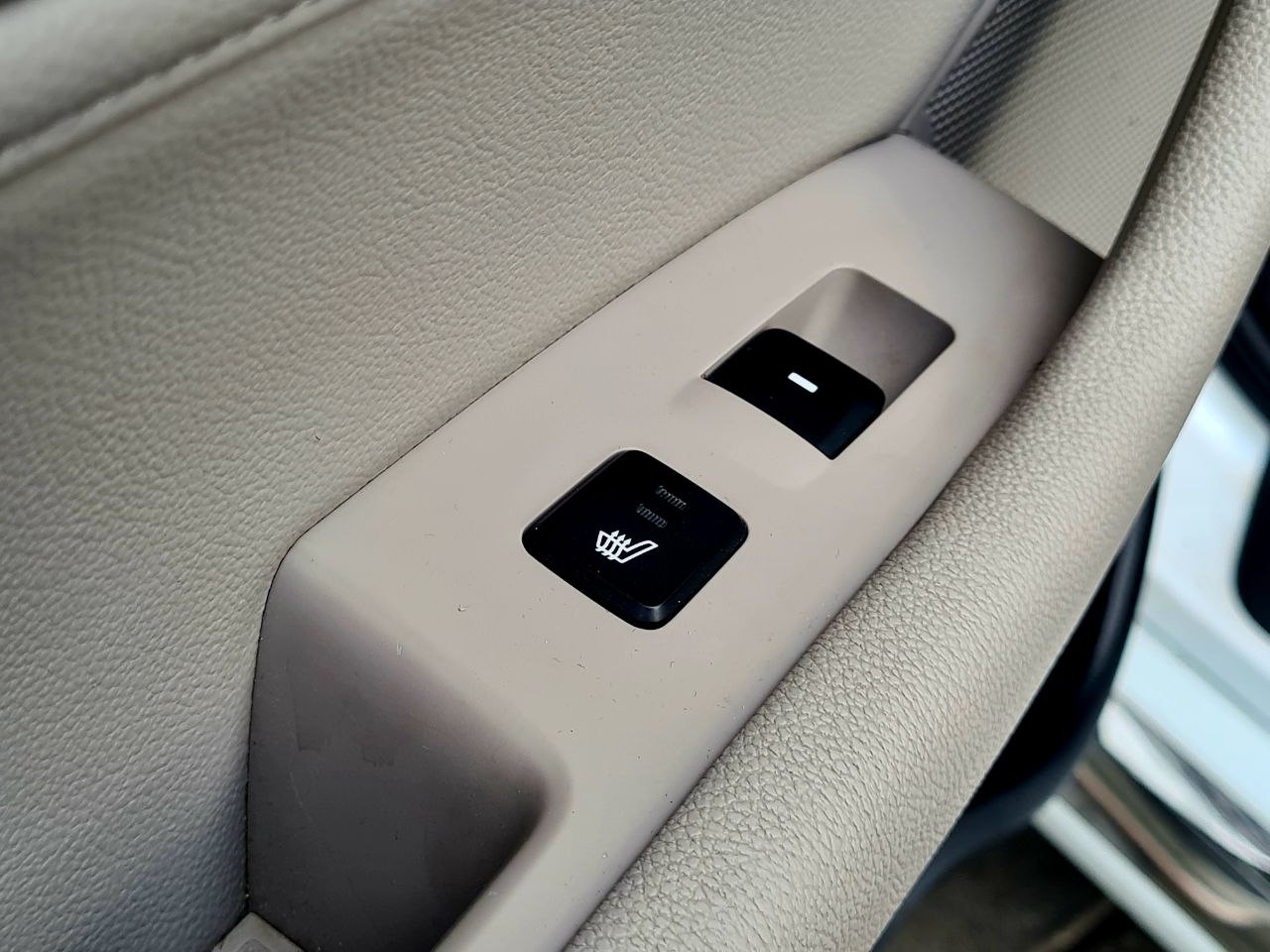 Hyundai-30