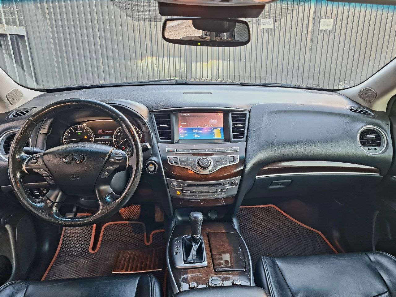 Infiniti-17