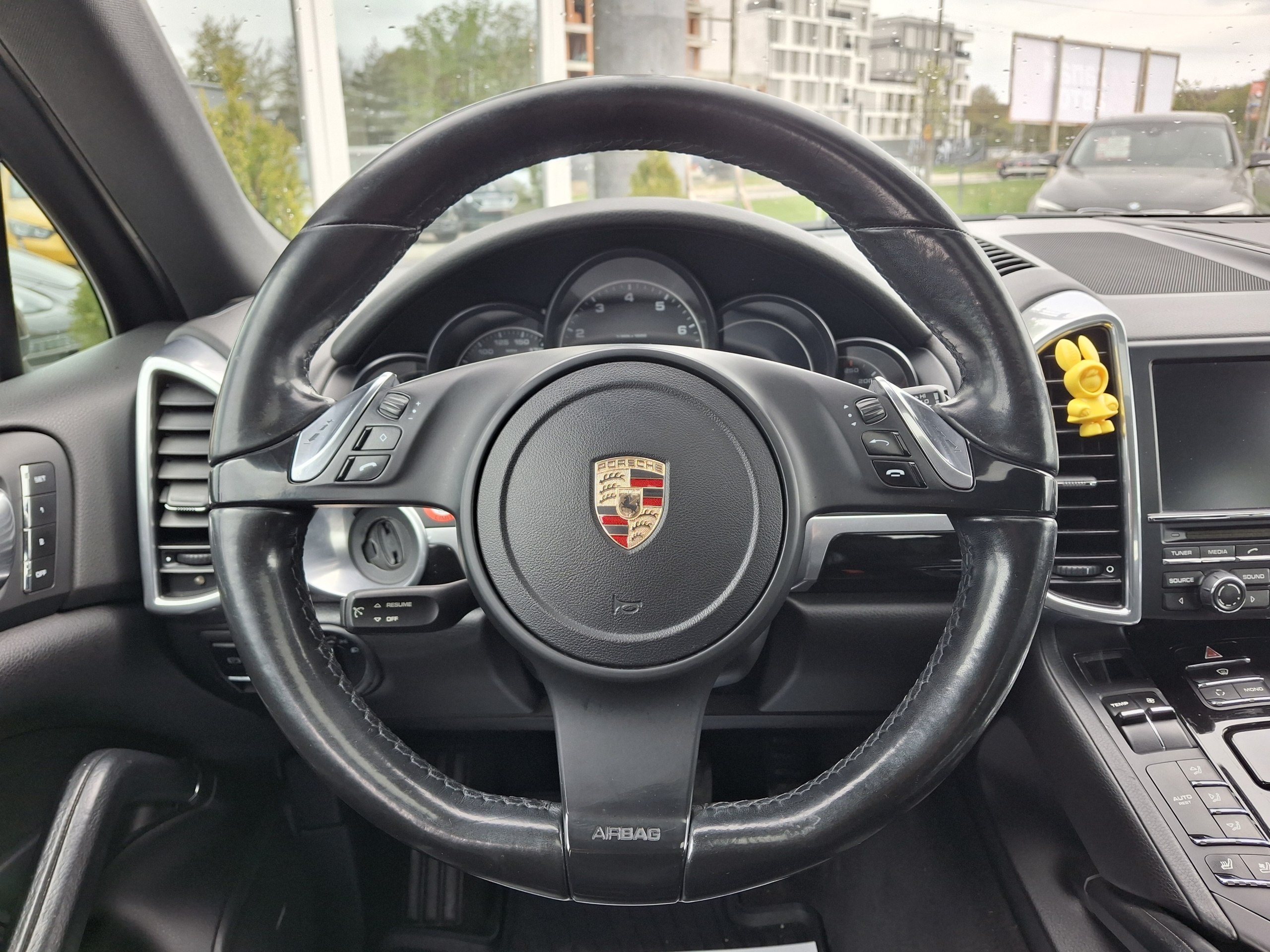 Porsche-1