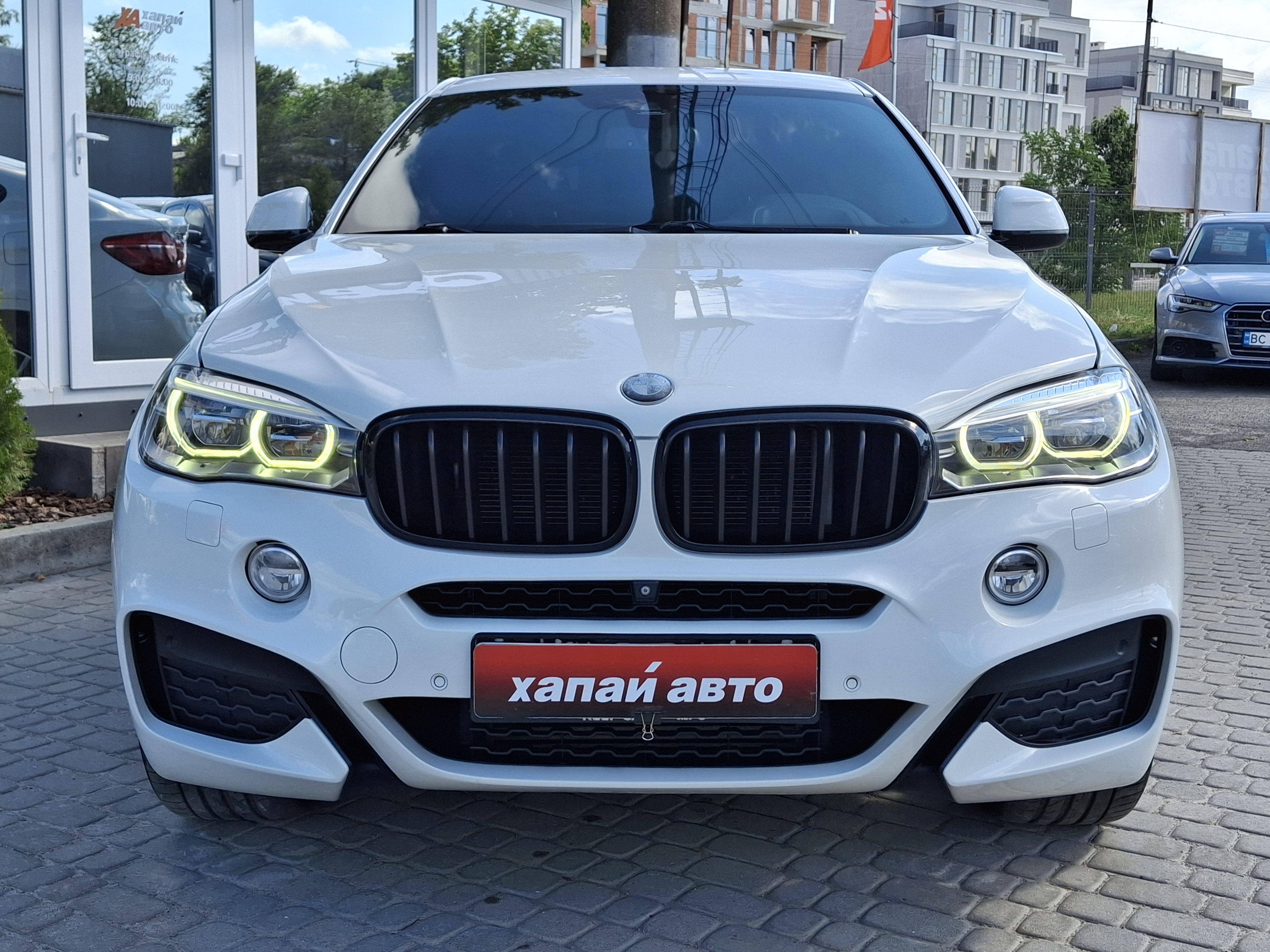 BMW-18