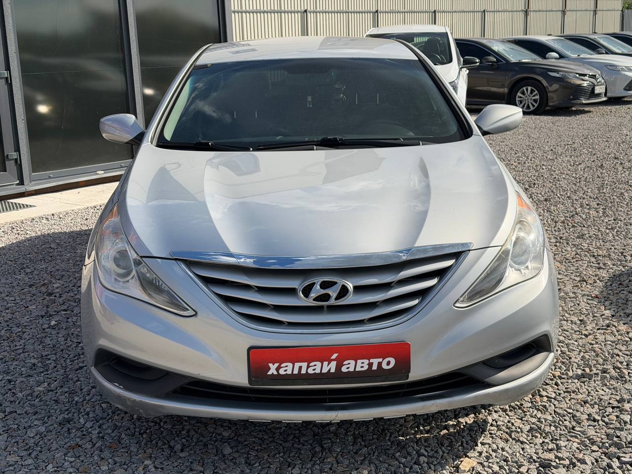 Hyundai-16
