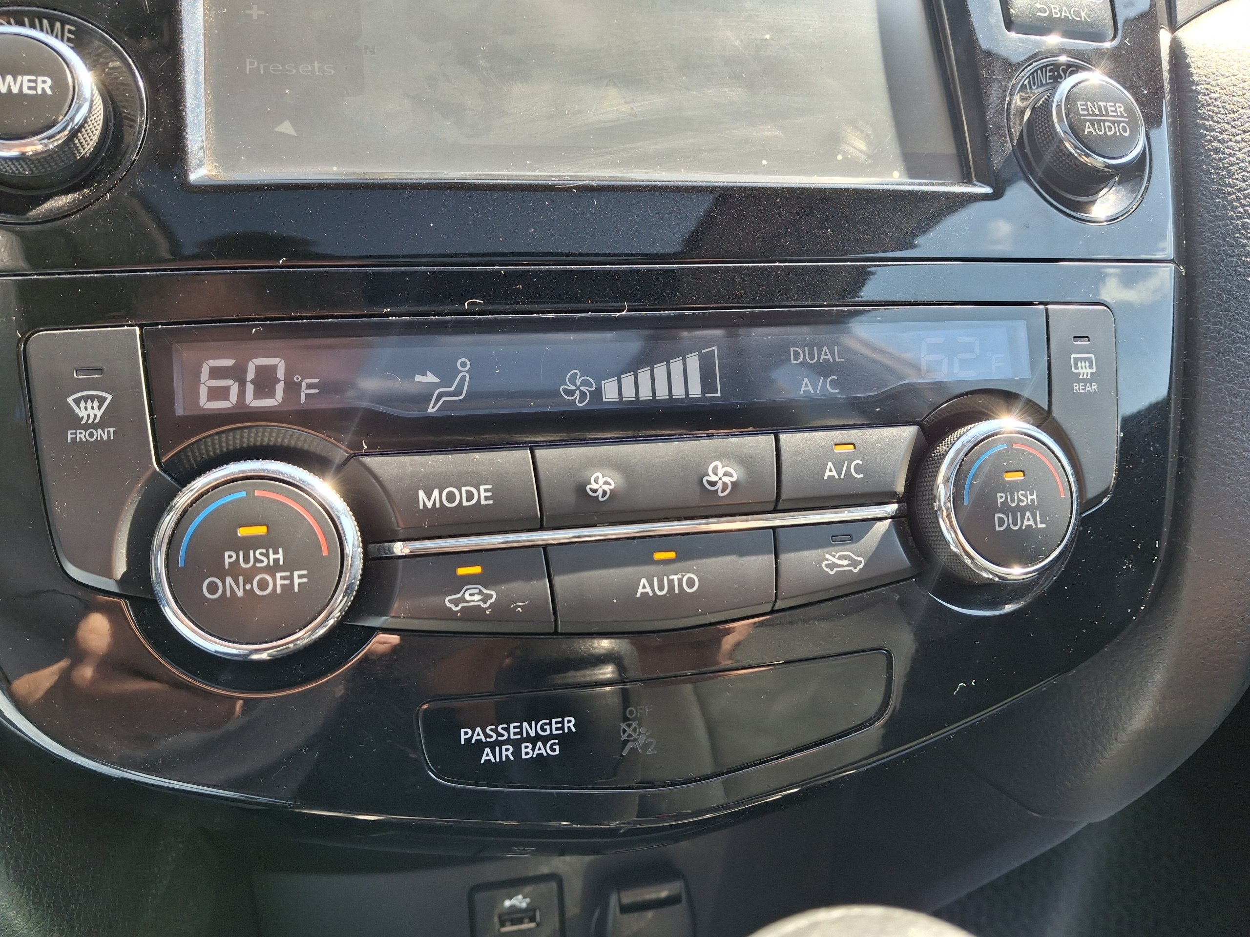 Nissan-20