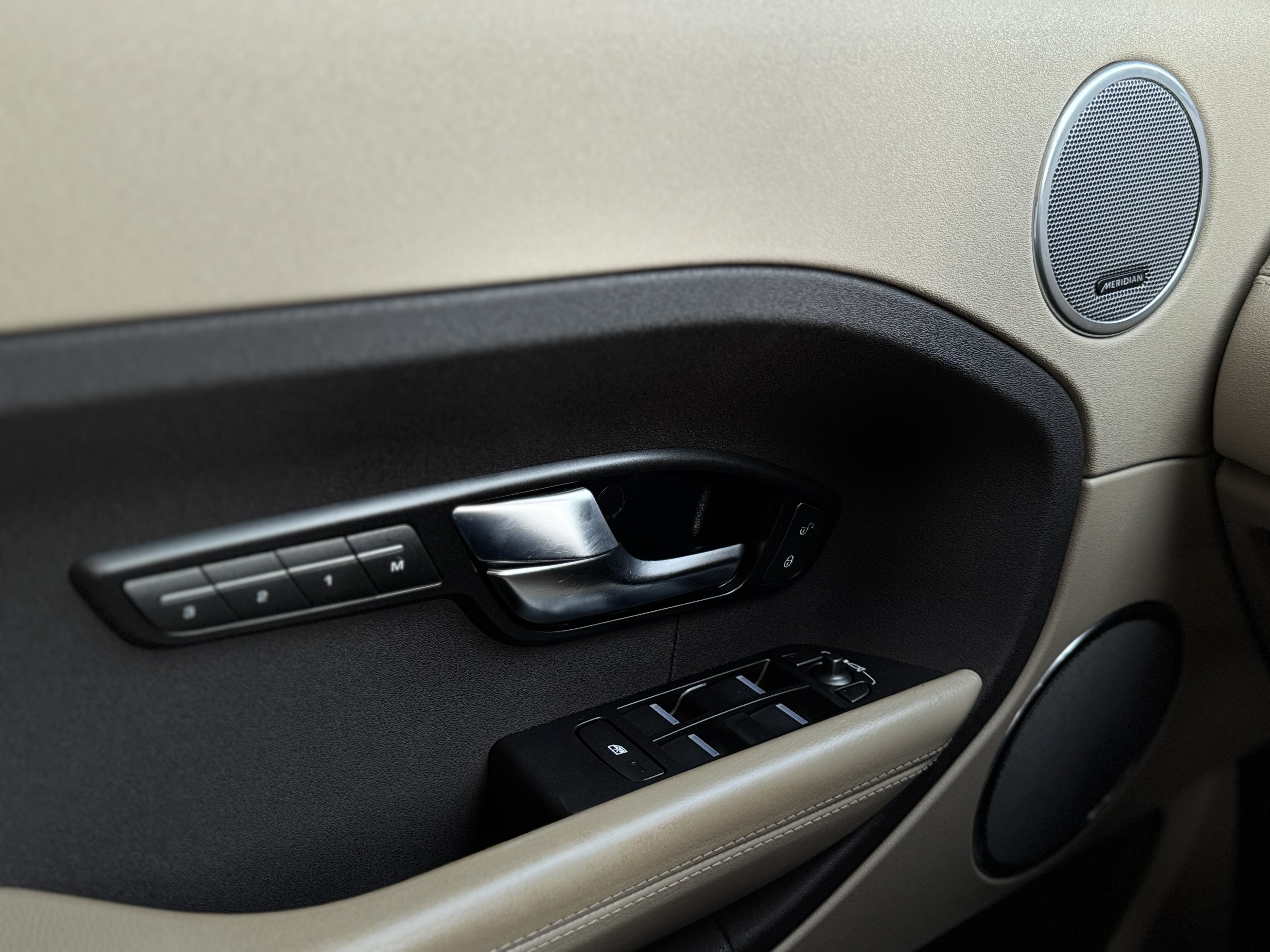 Land Rover-8