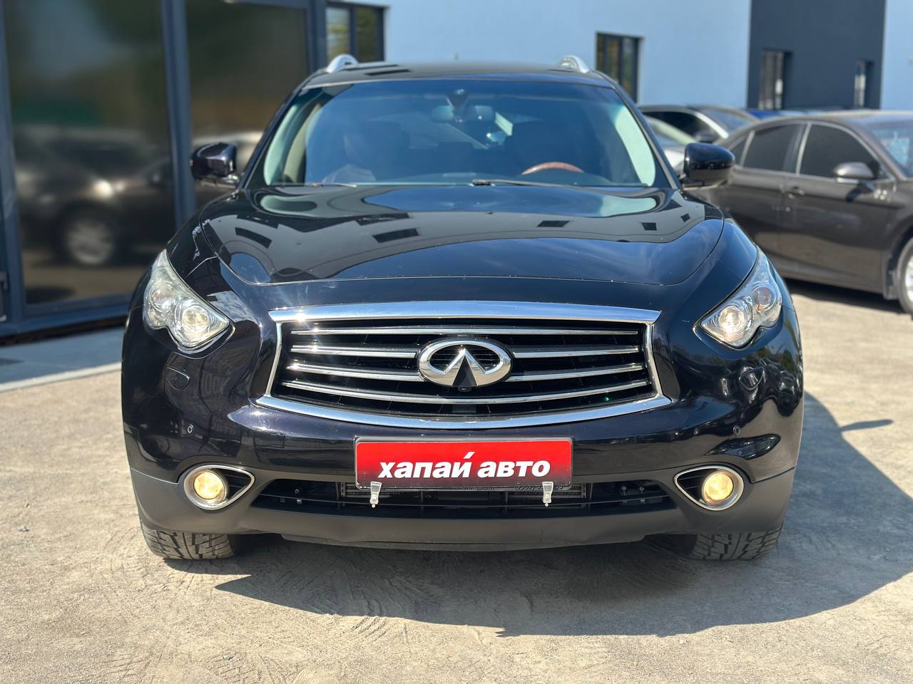 Infiniti-2