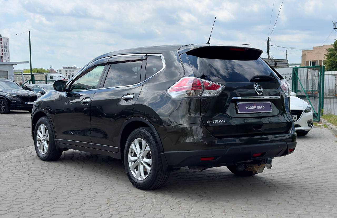 Nissan-36