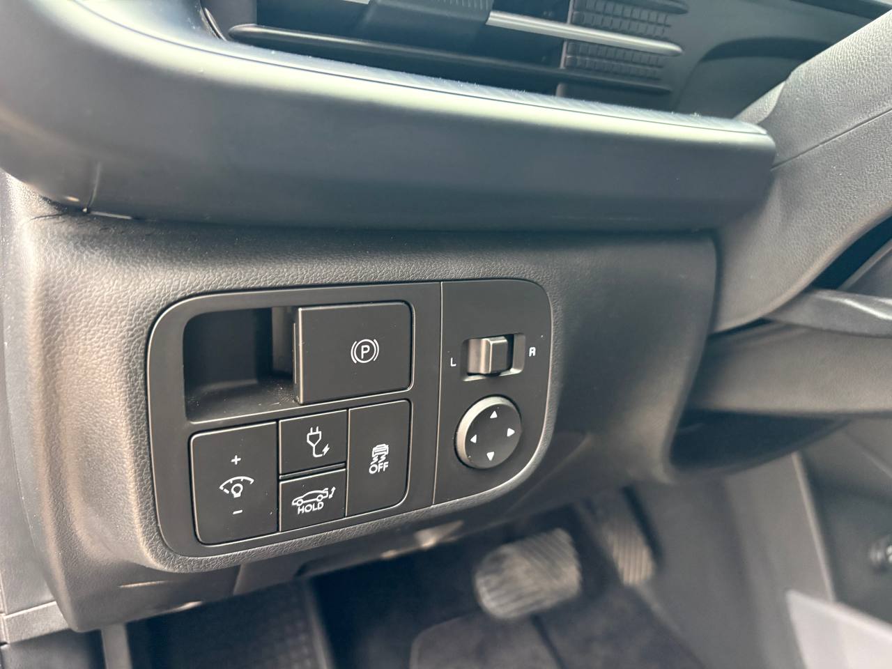 Hyundai-6