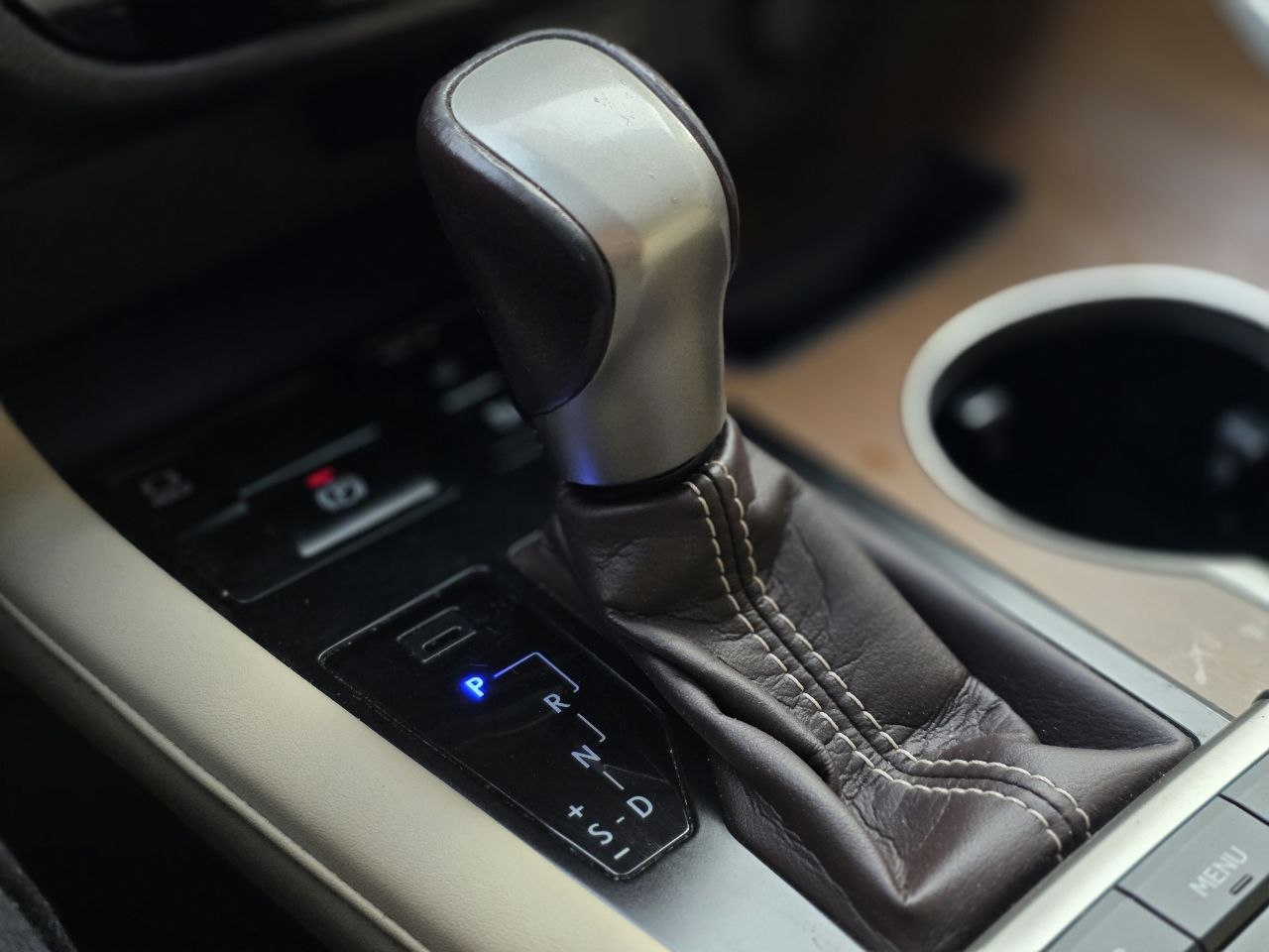 Lexus-17