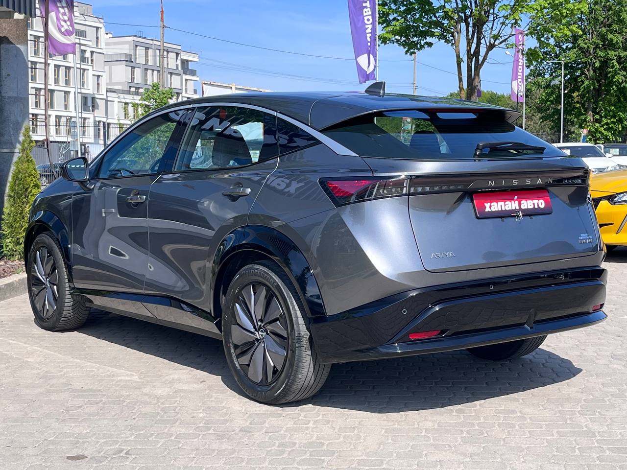 Nissan-2