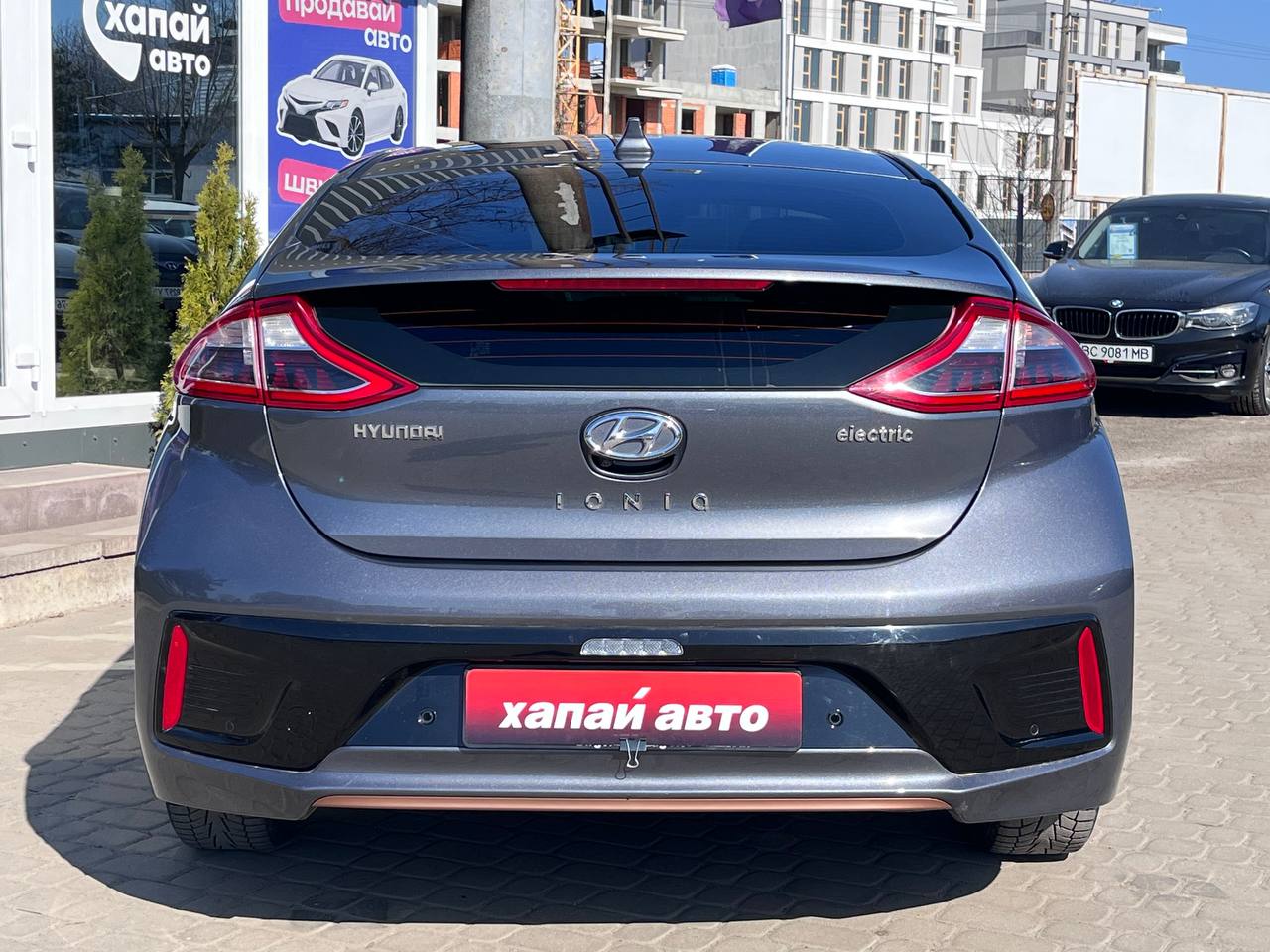 Hyundai-4