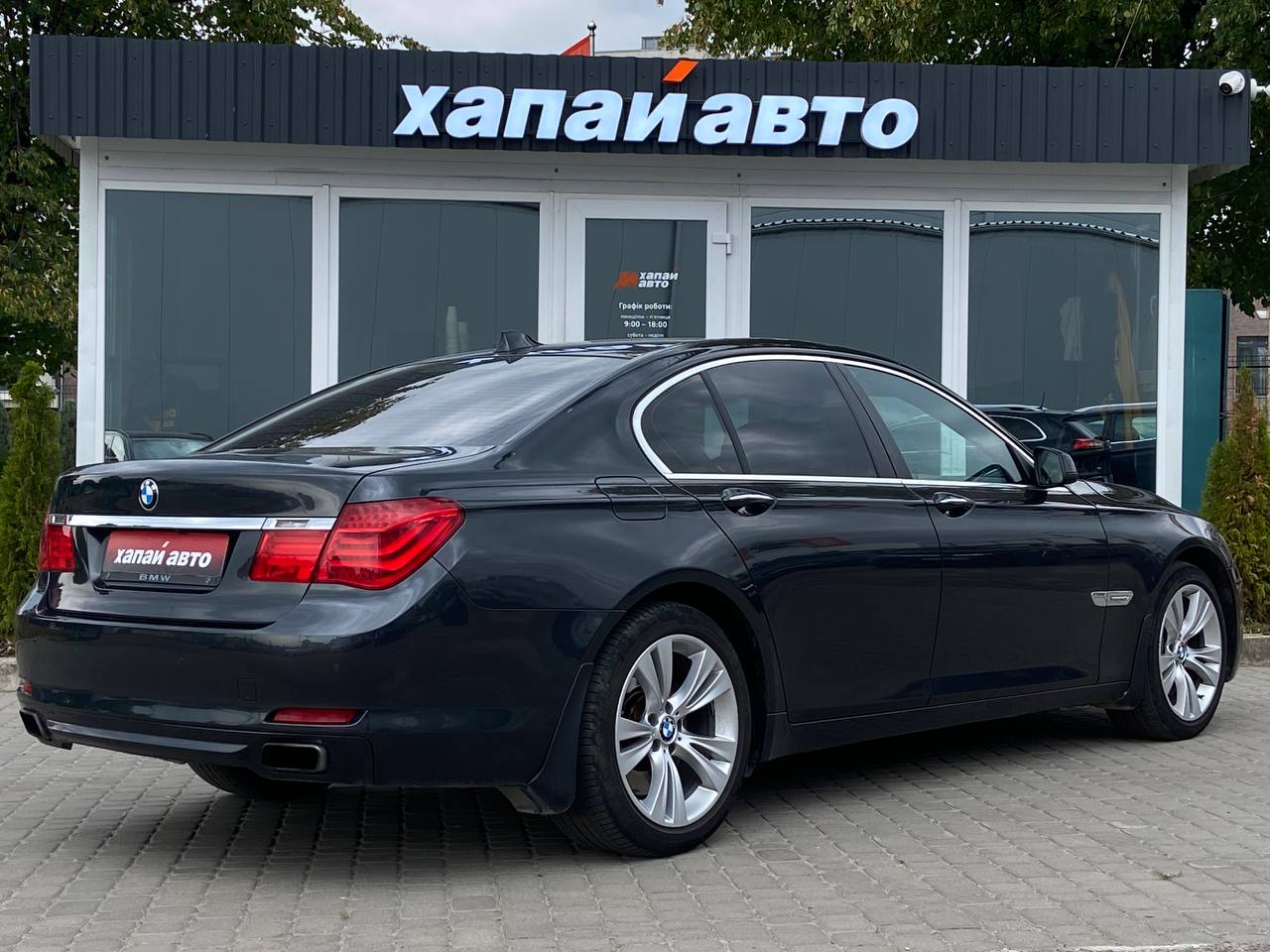 BMW-18