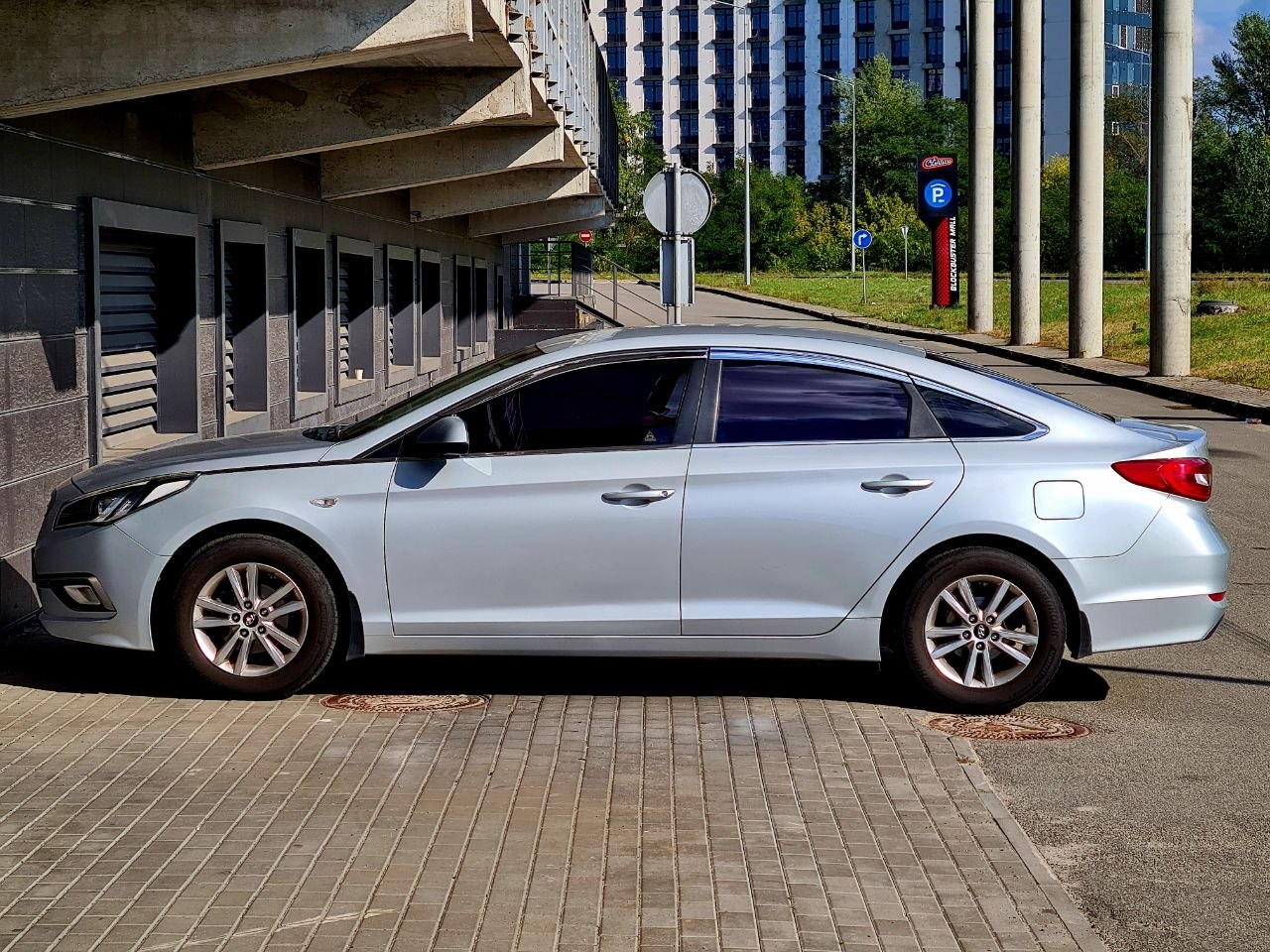 Hyundai-2