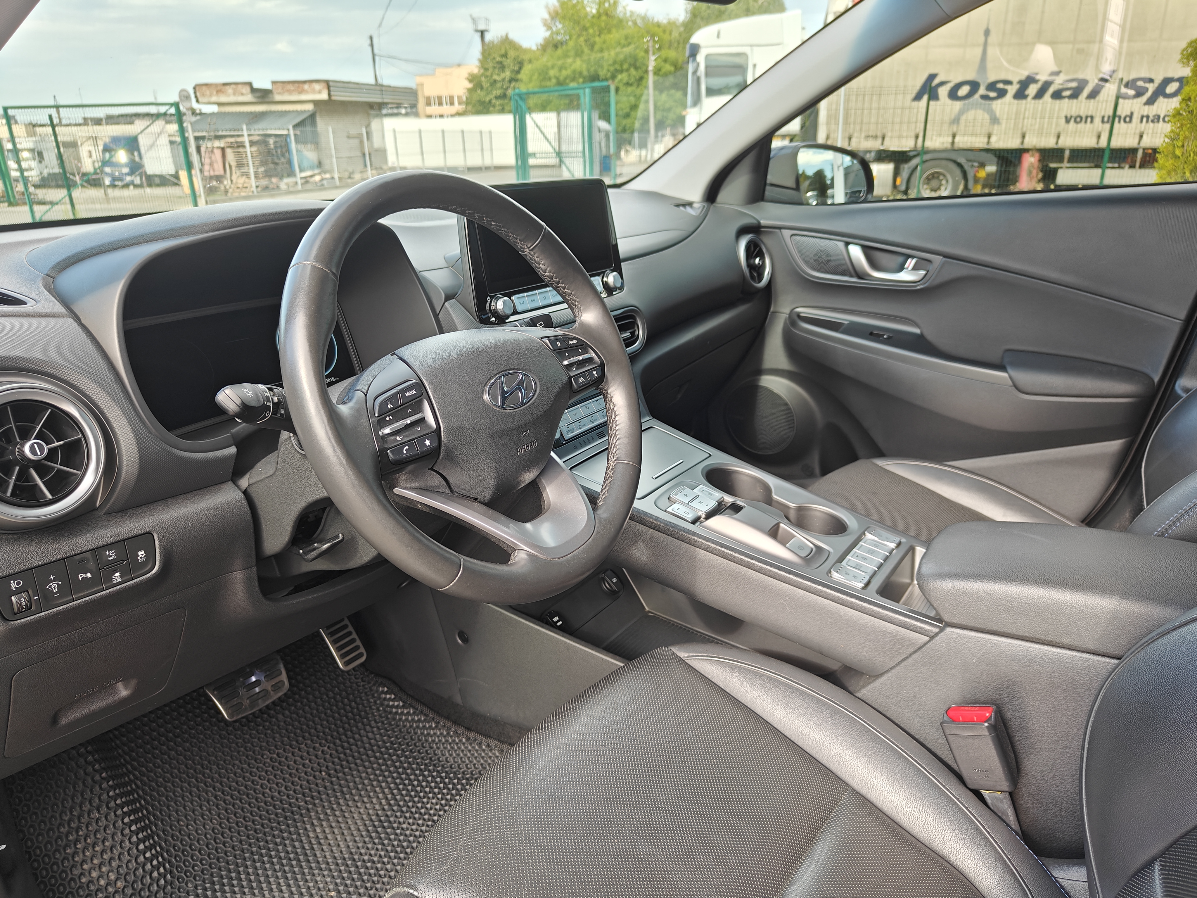Hyundai-1