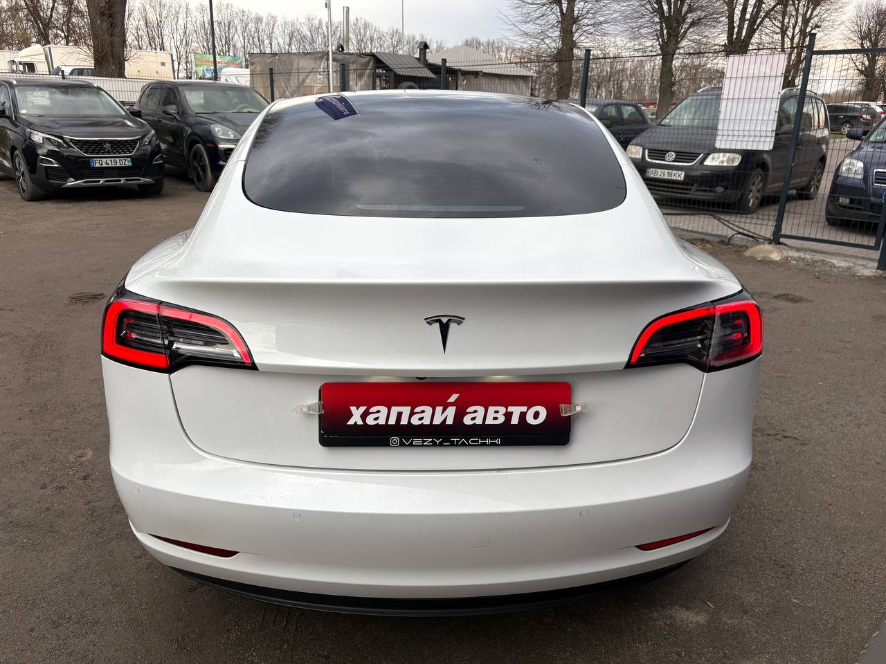 Tesla-4