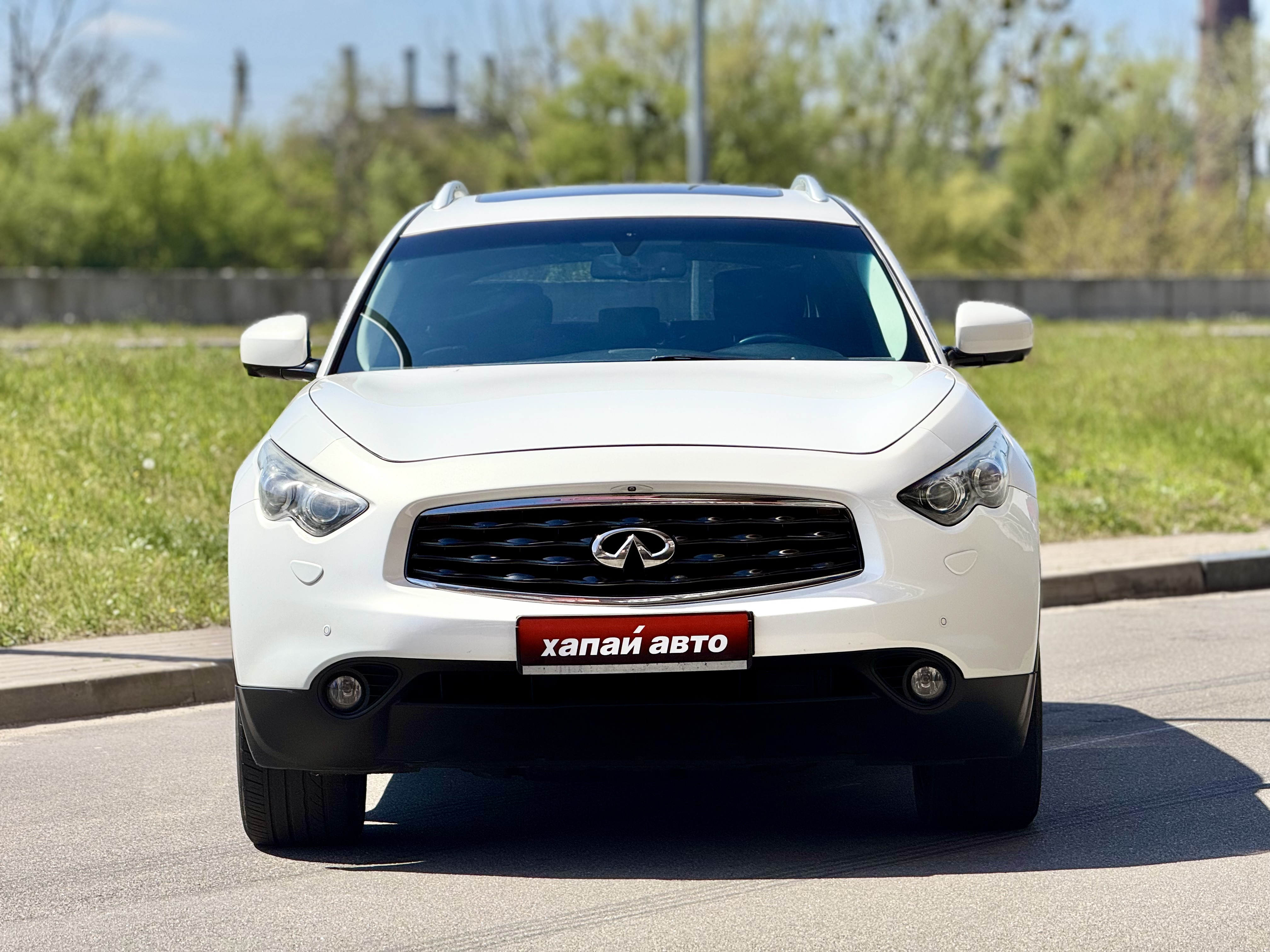 Infiniti-0