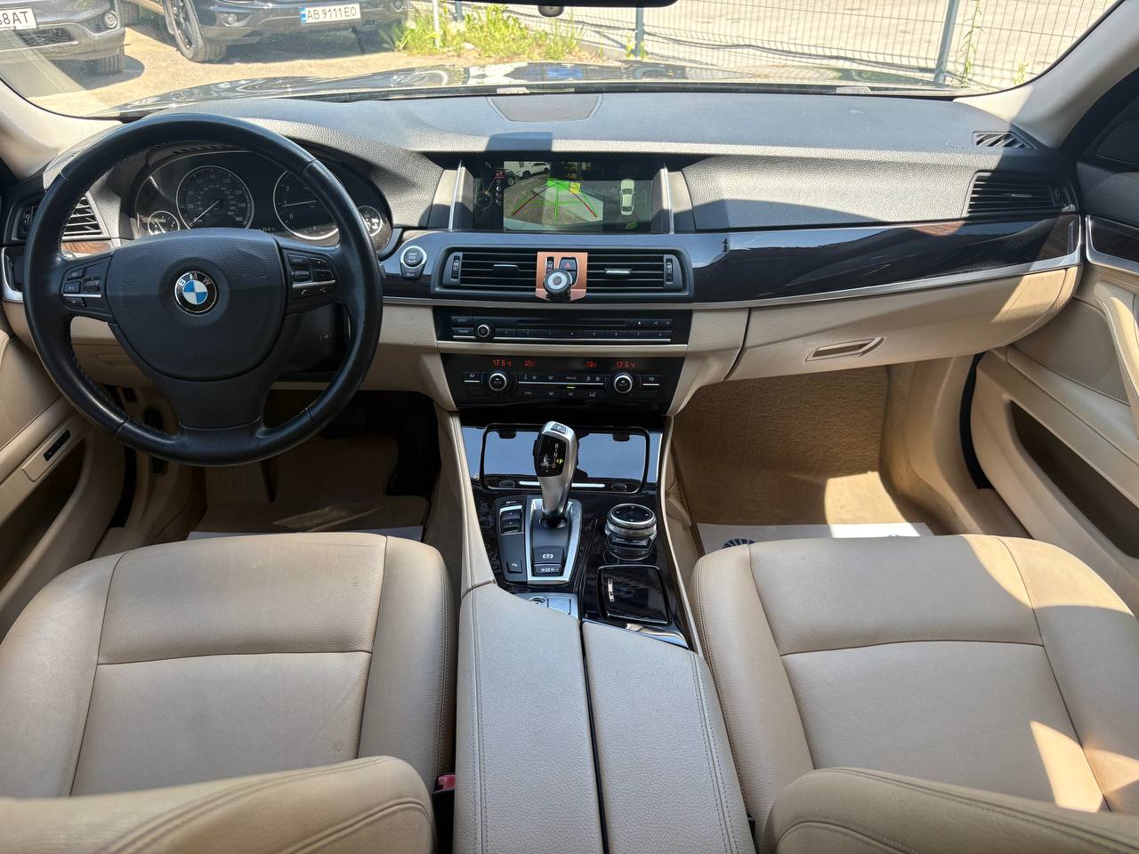 BMW-8