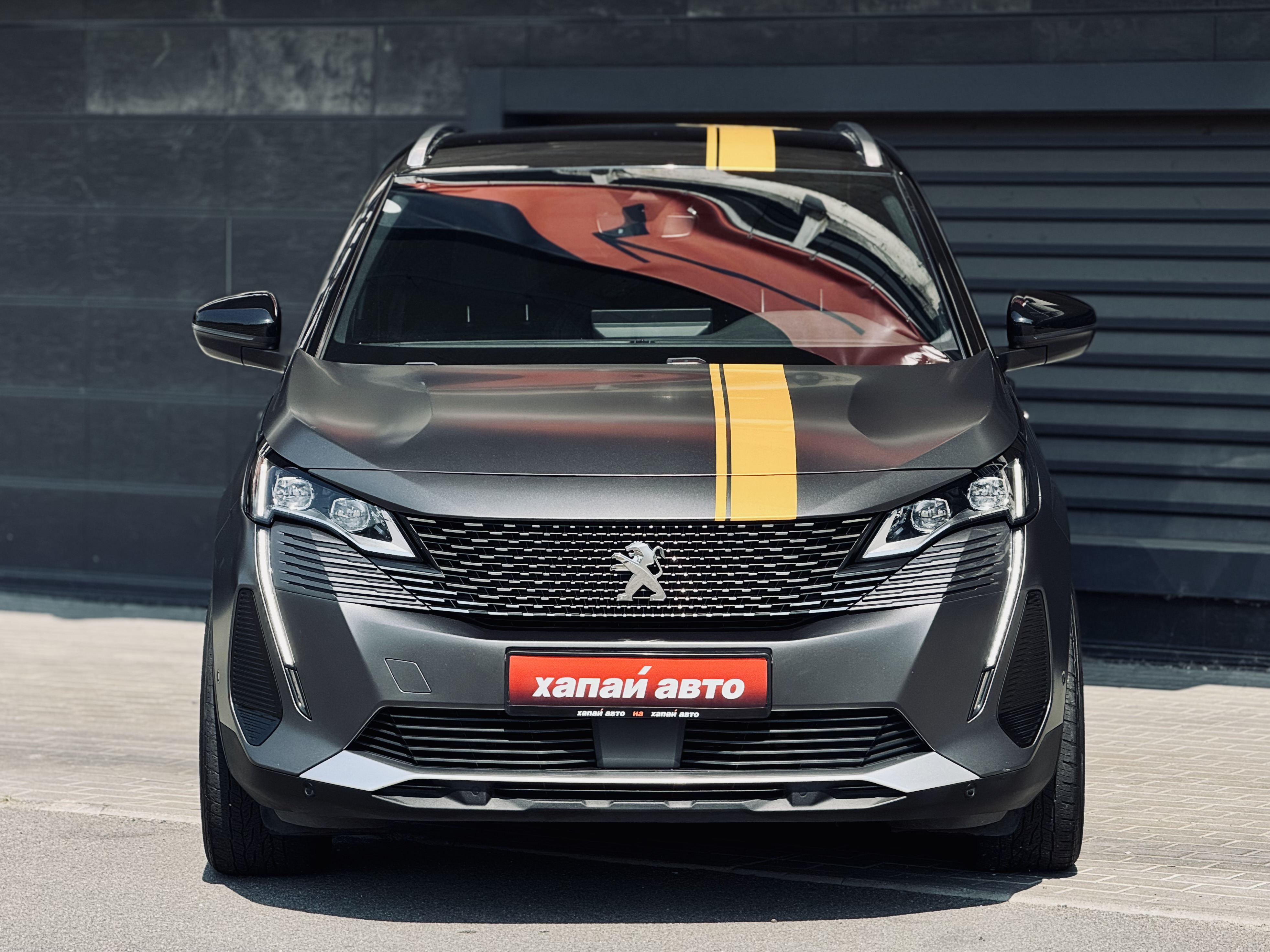 Peugeot-0