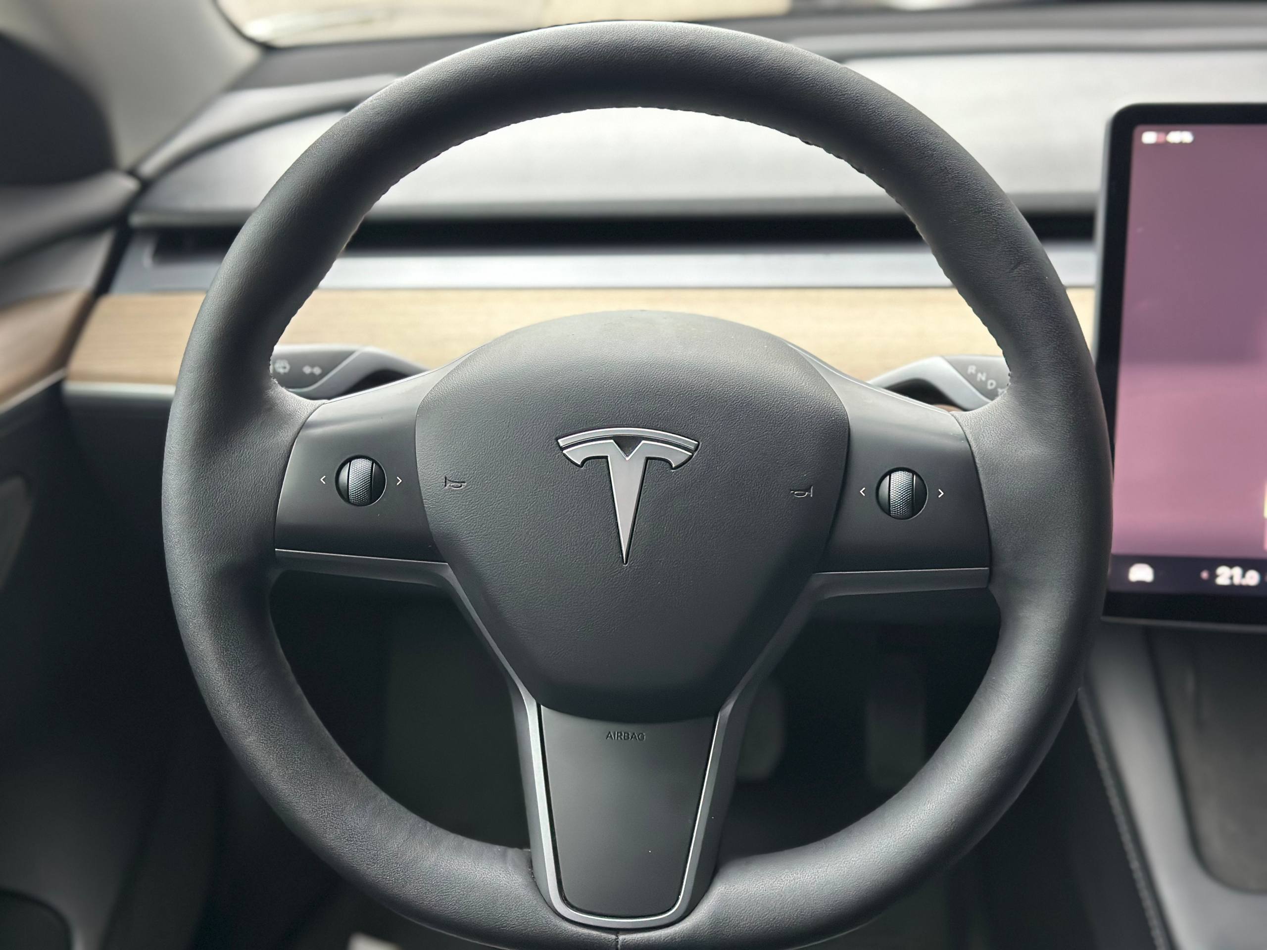 Tesla-3