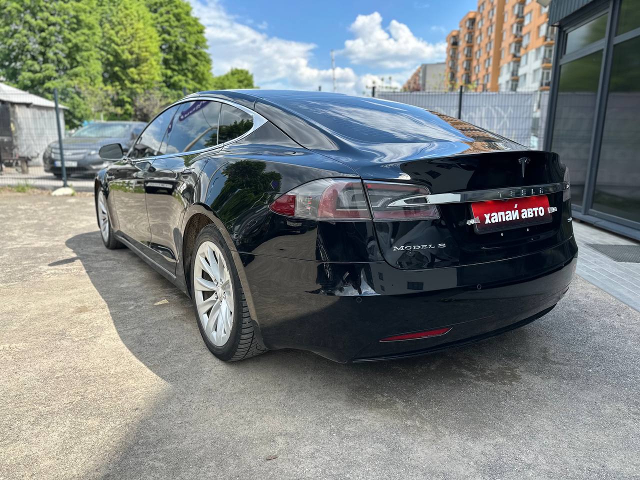 Tesla-11