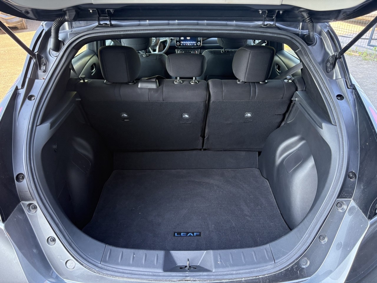 Nissan-14