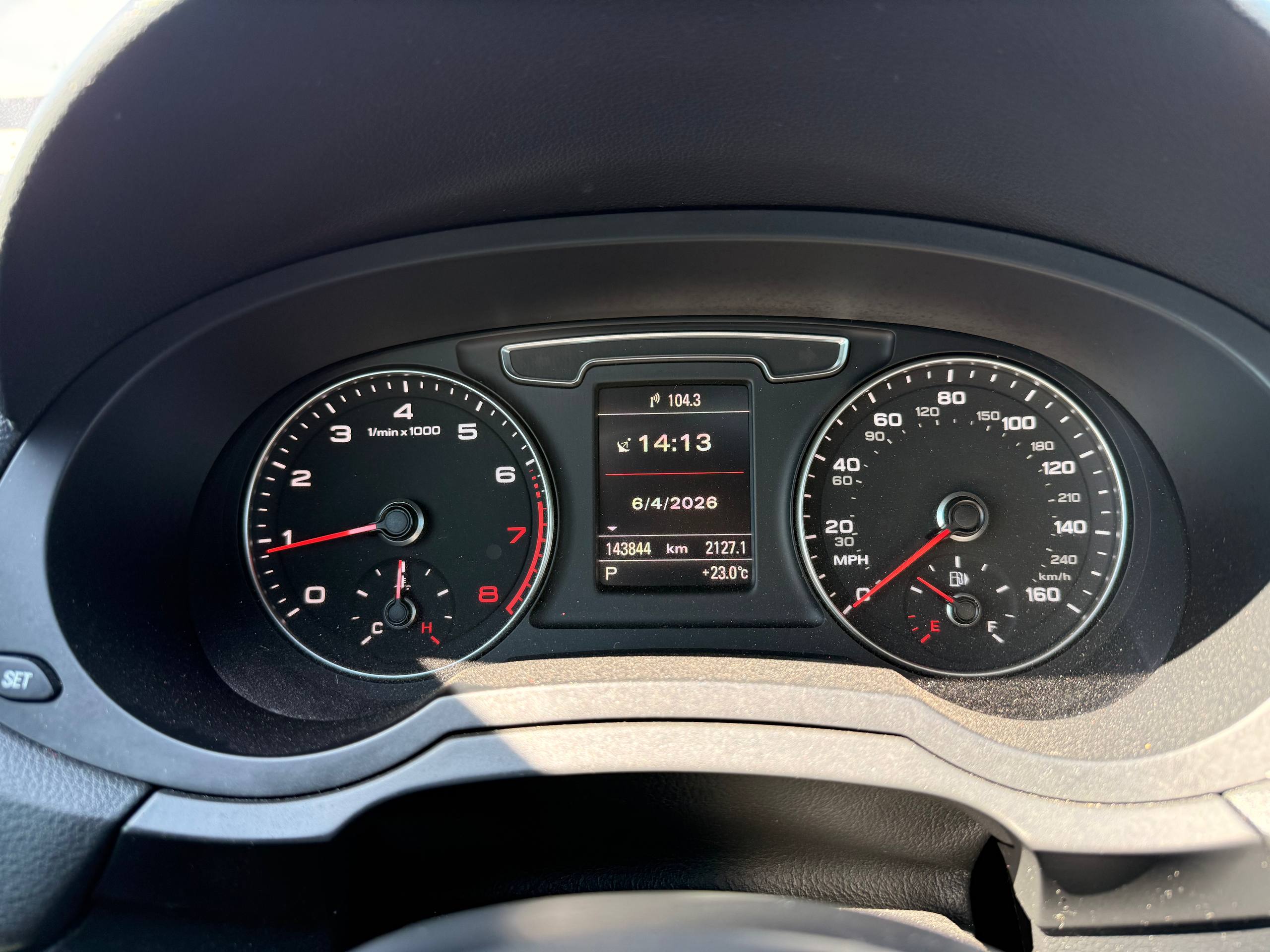 Audi-0