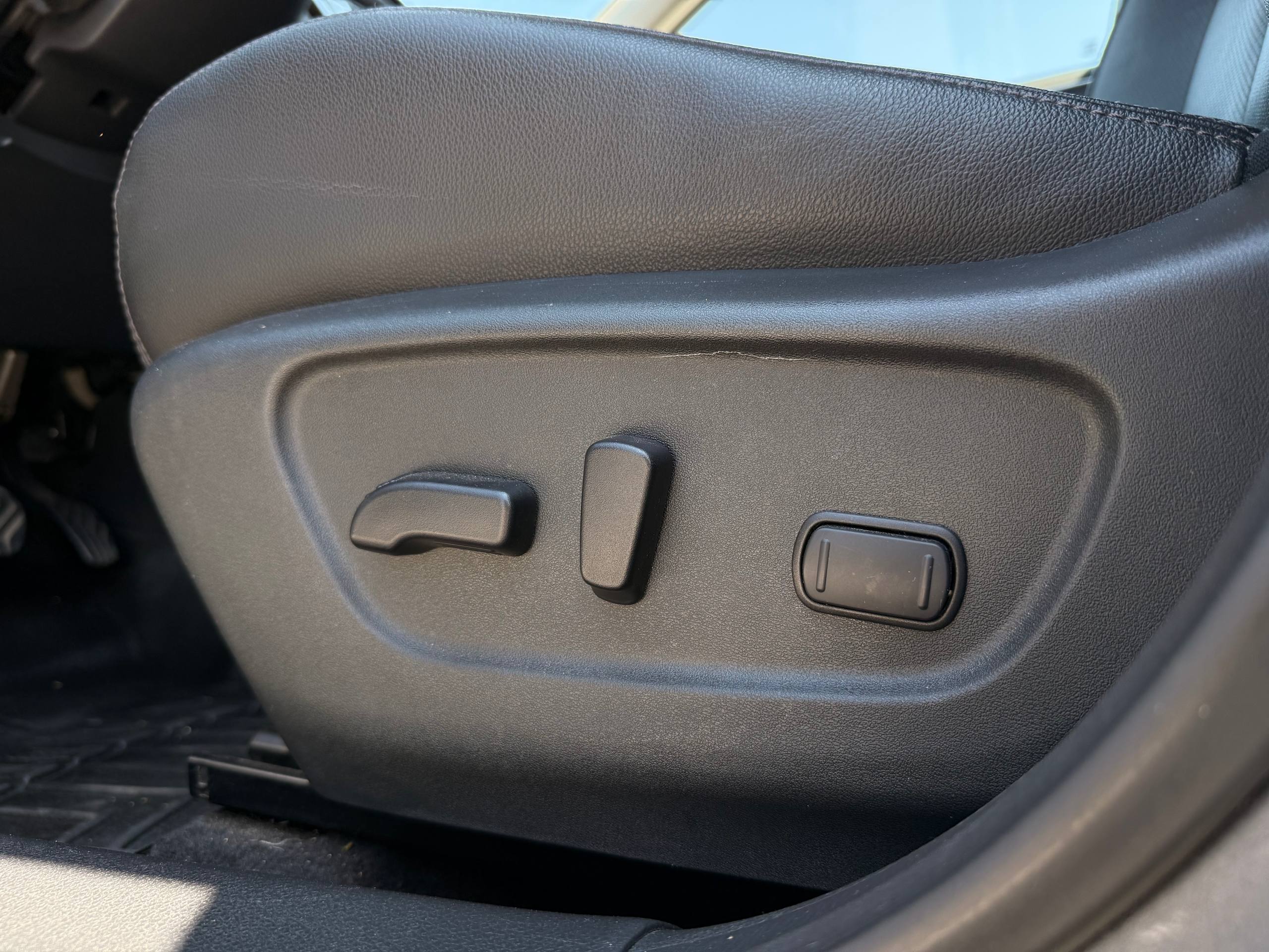 Nissan-12