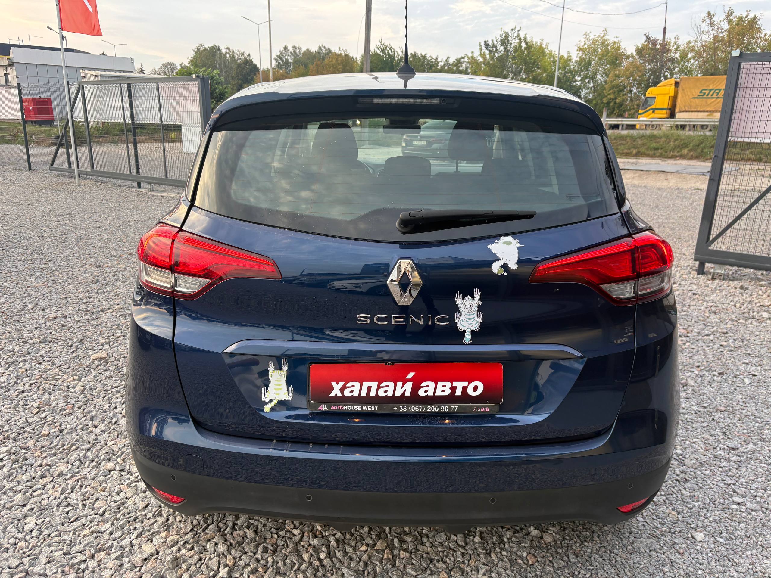 Renault-6