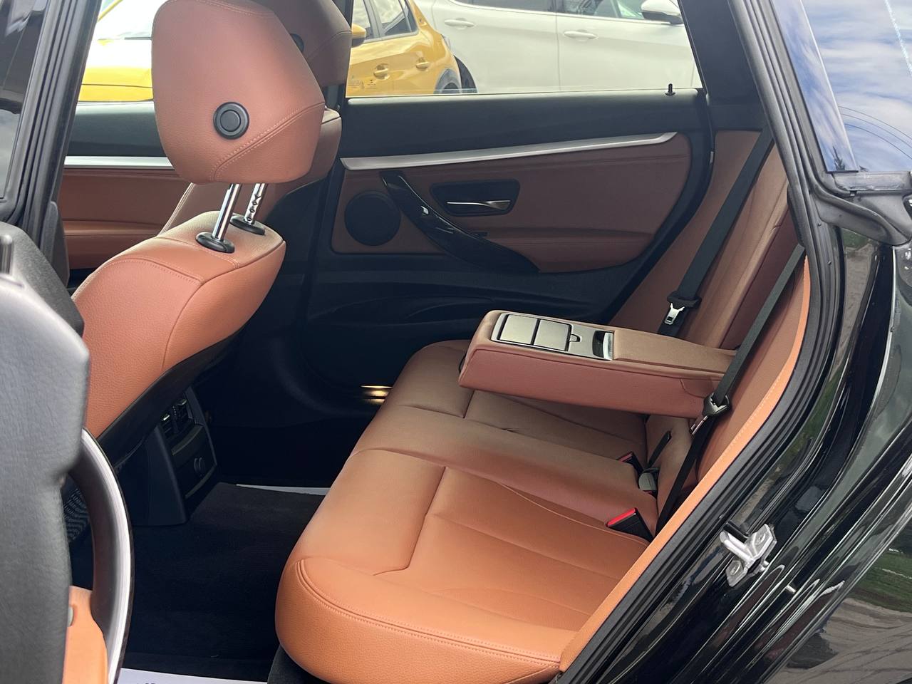 BMW-1
