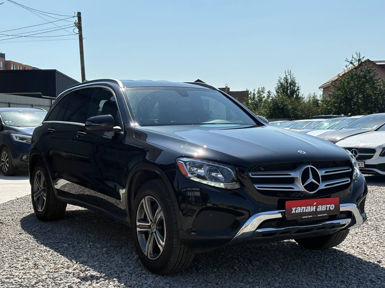Mercedes-Benz-12