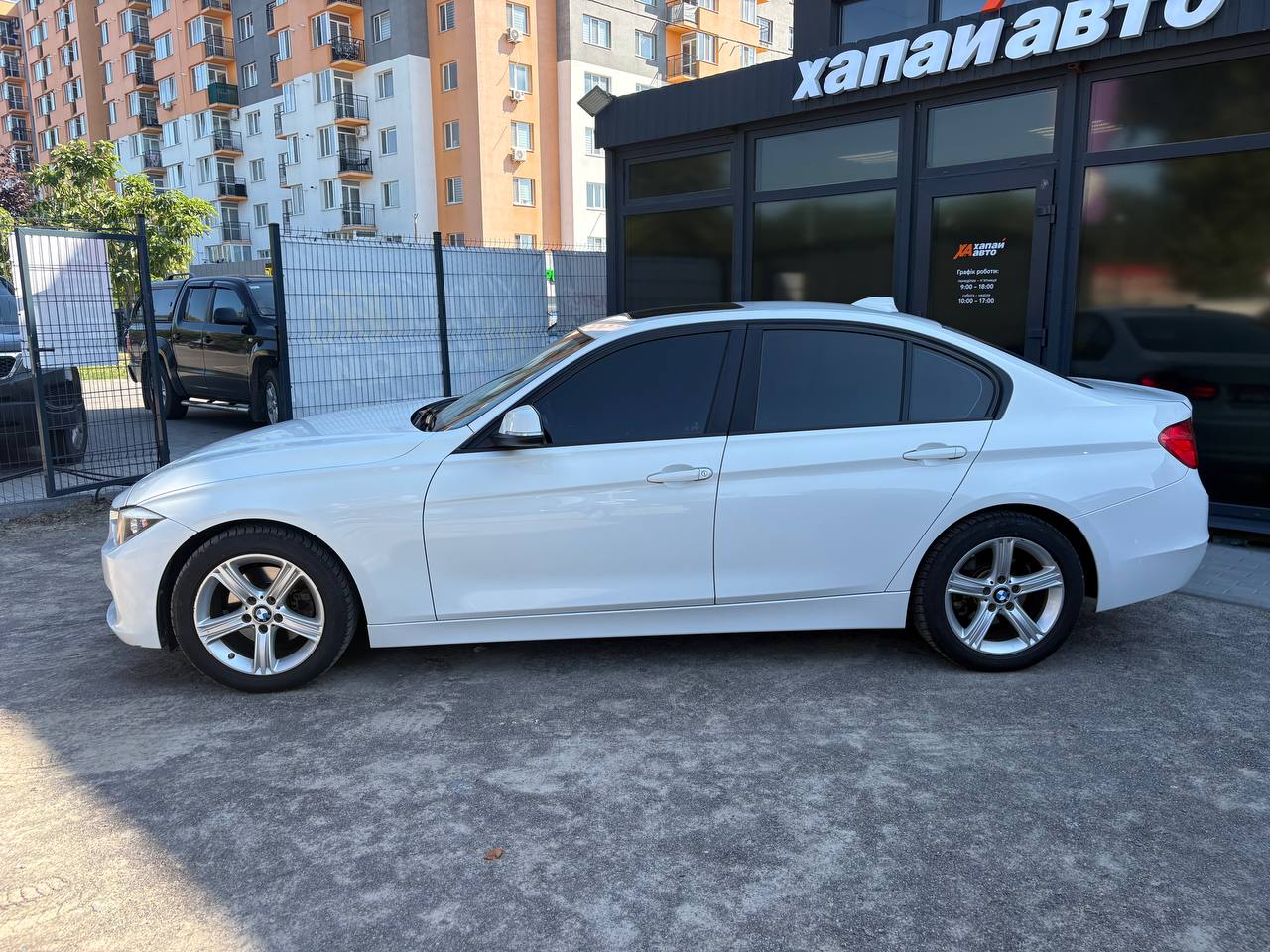 BMW-17