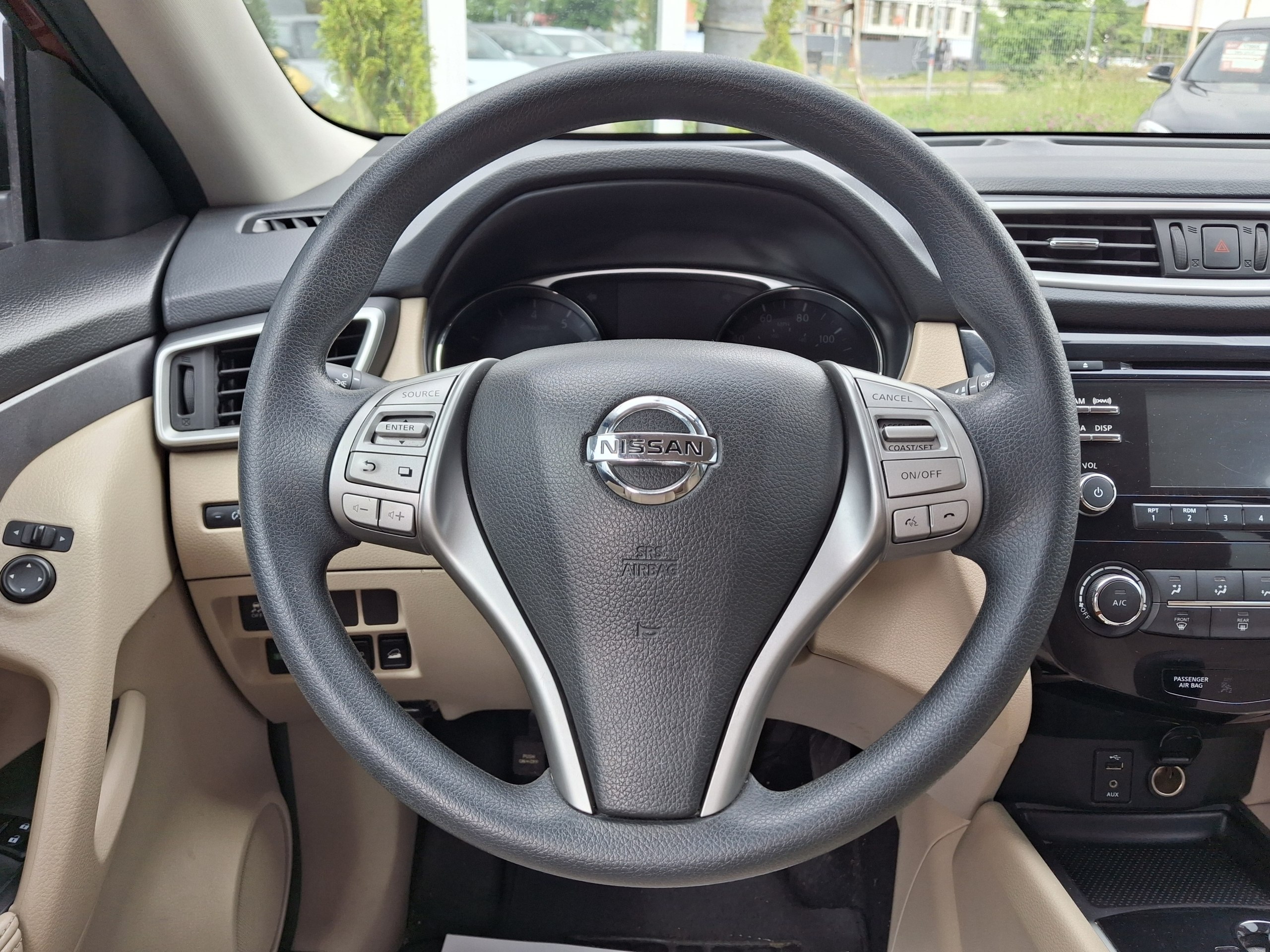 Nissan-15