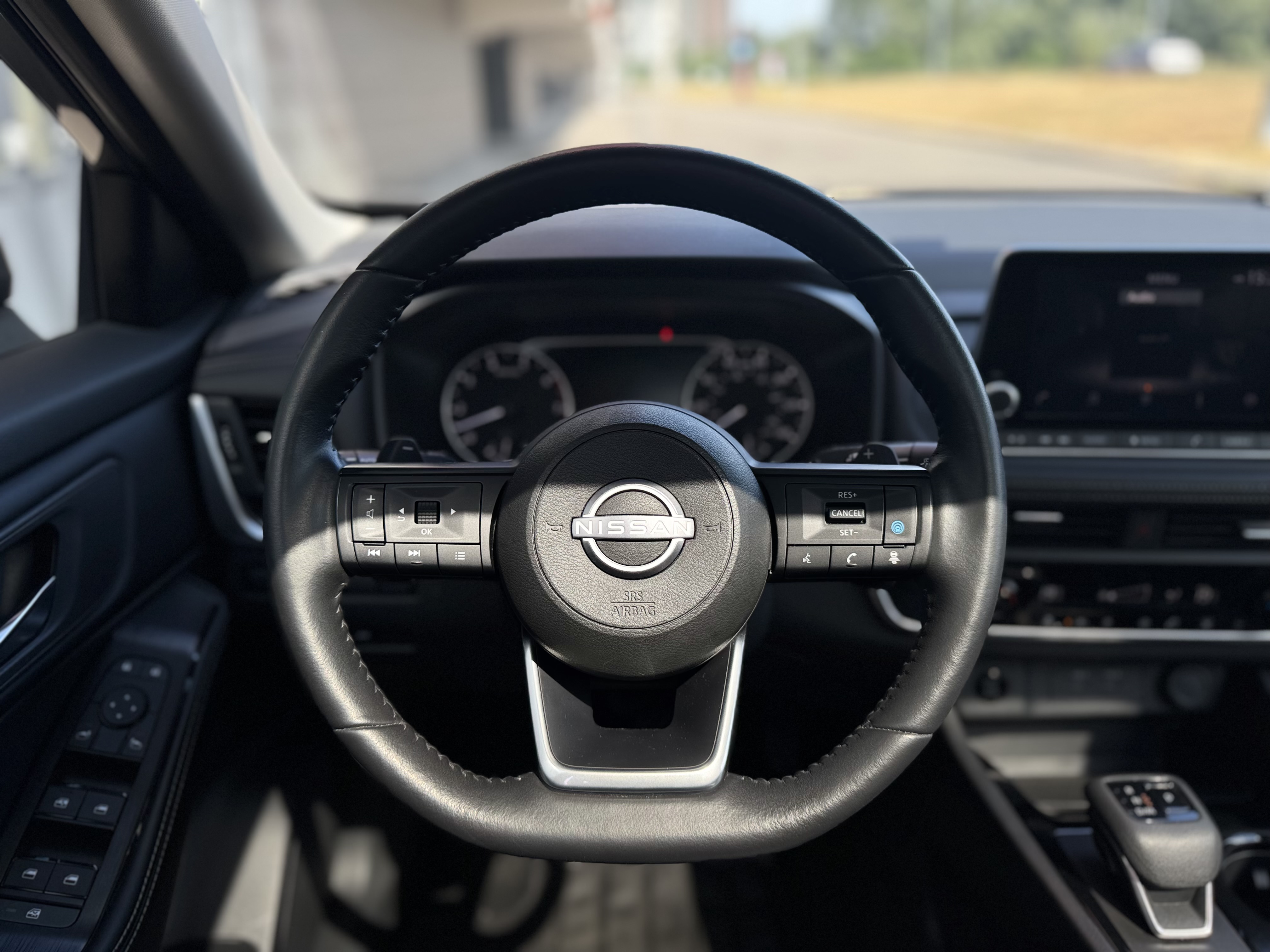 Nissan-15