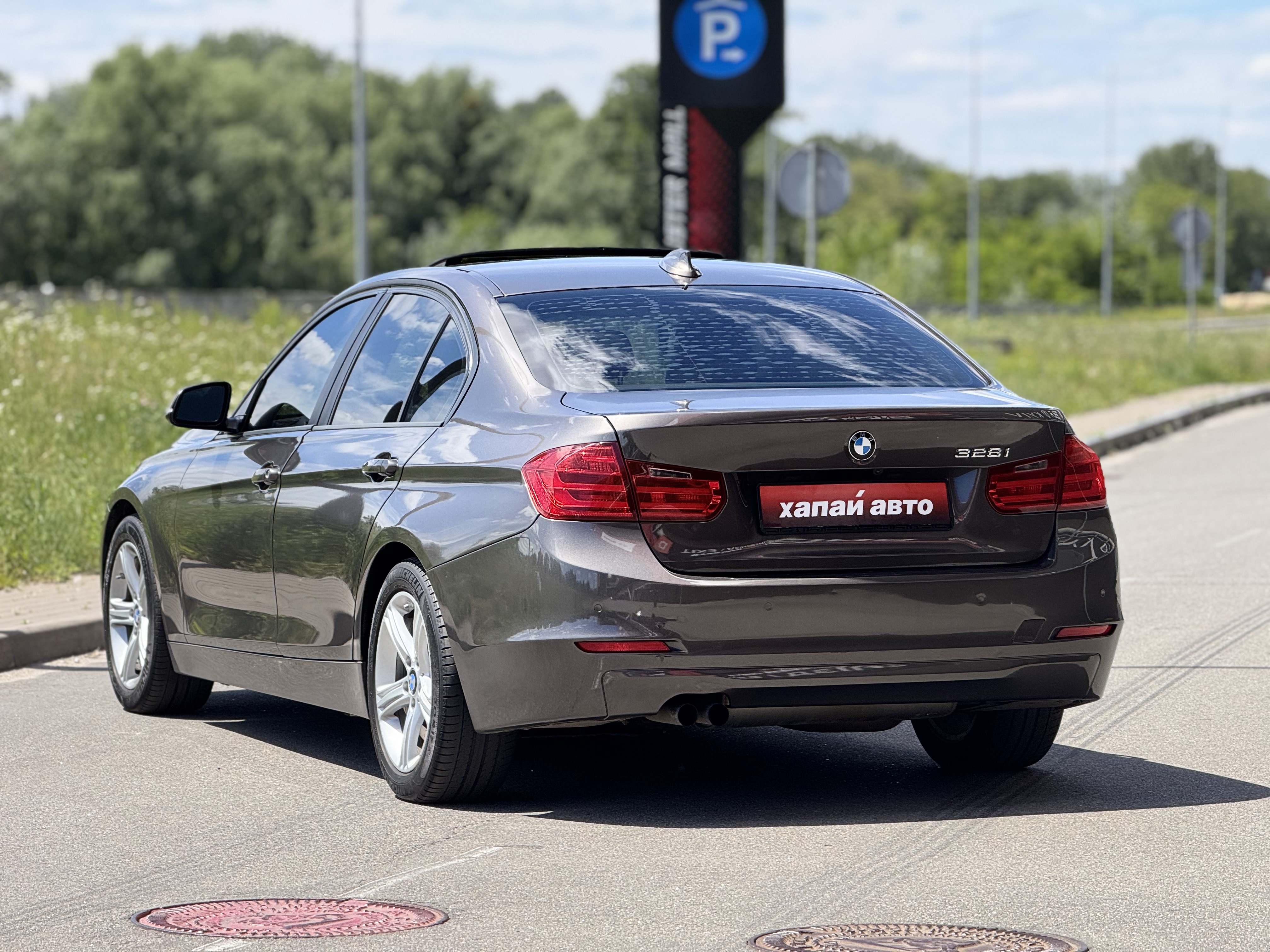 BMW-9