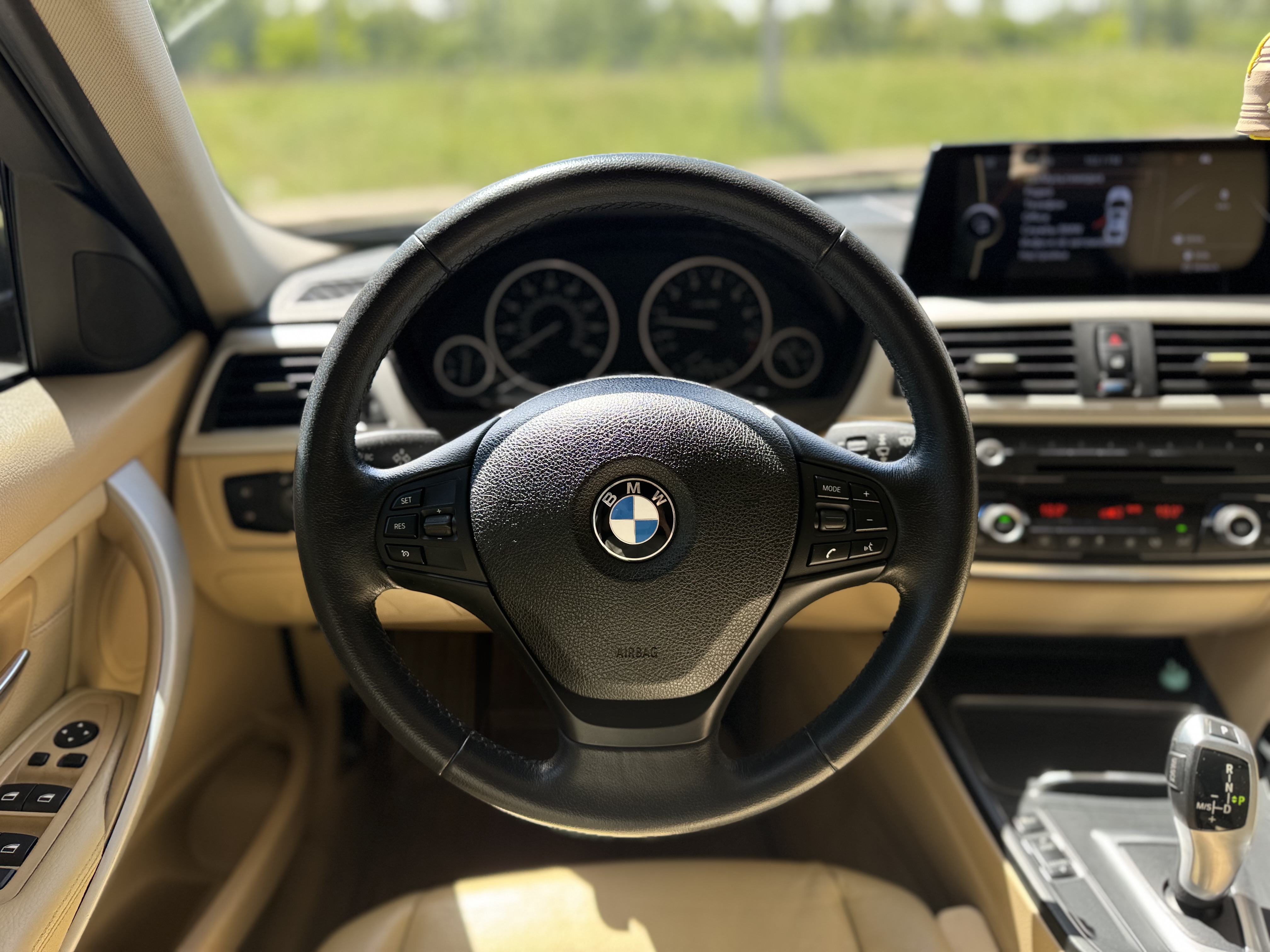BMW-12