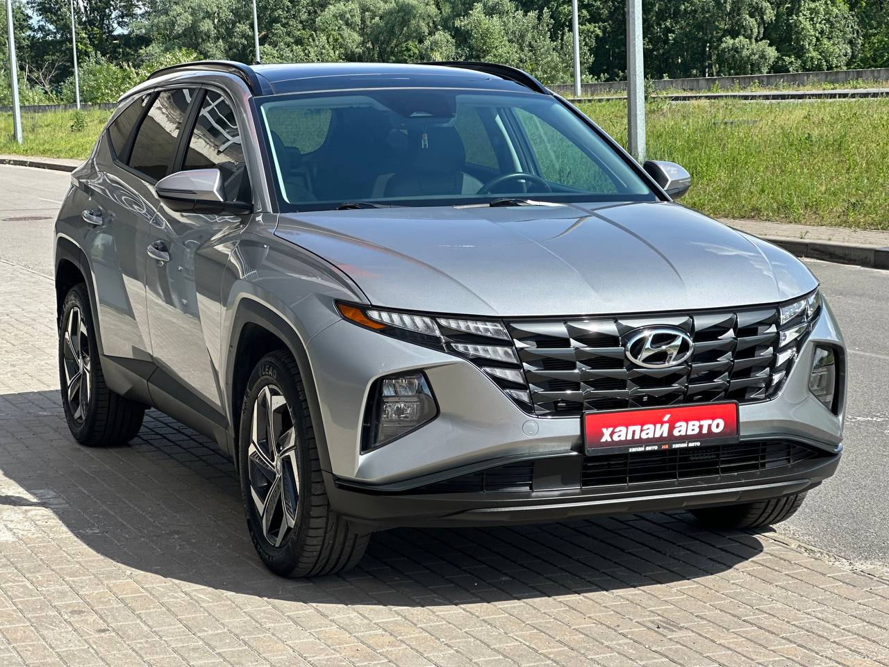 Hyundai-12