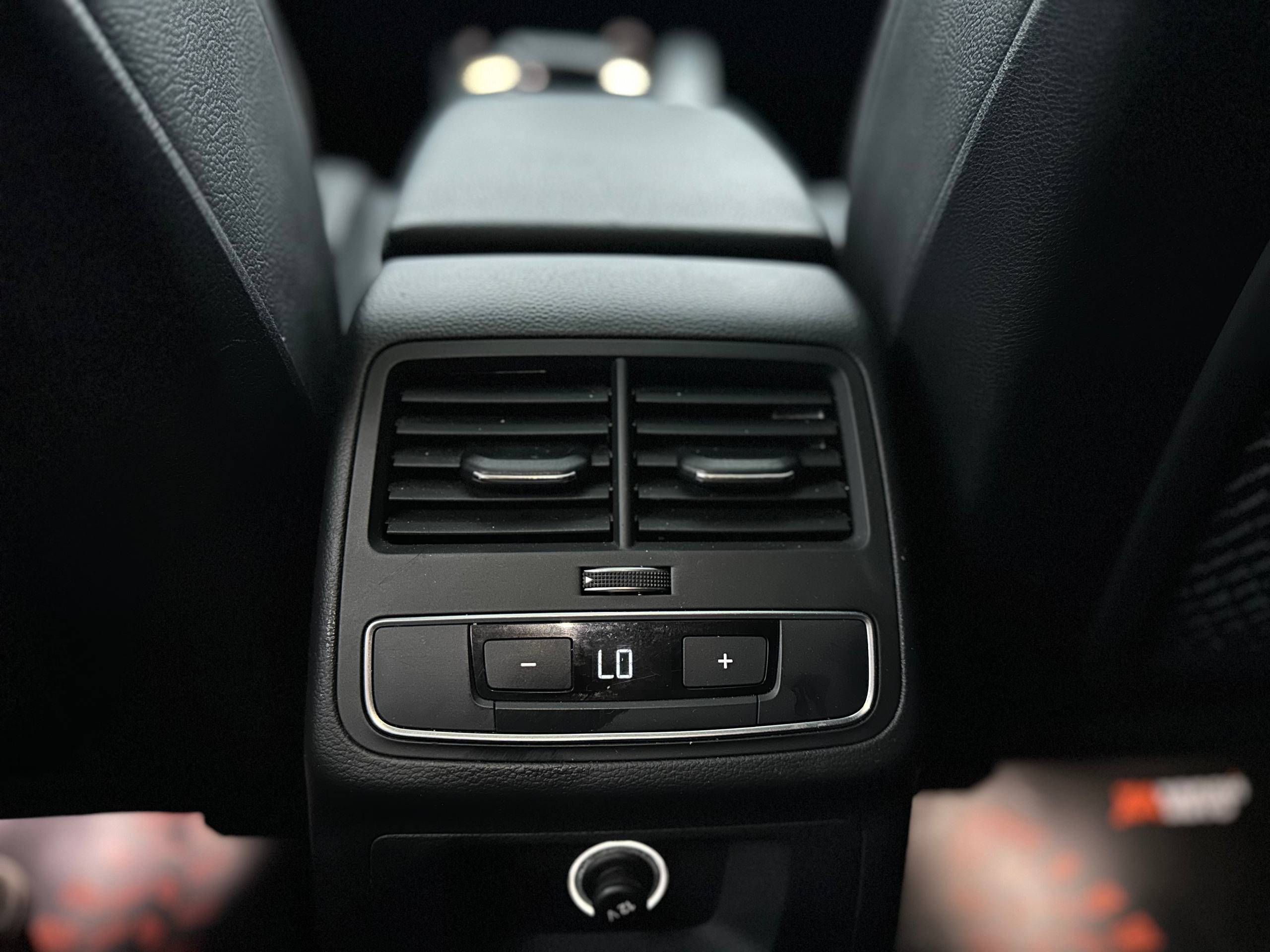 Audi-8