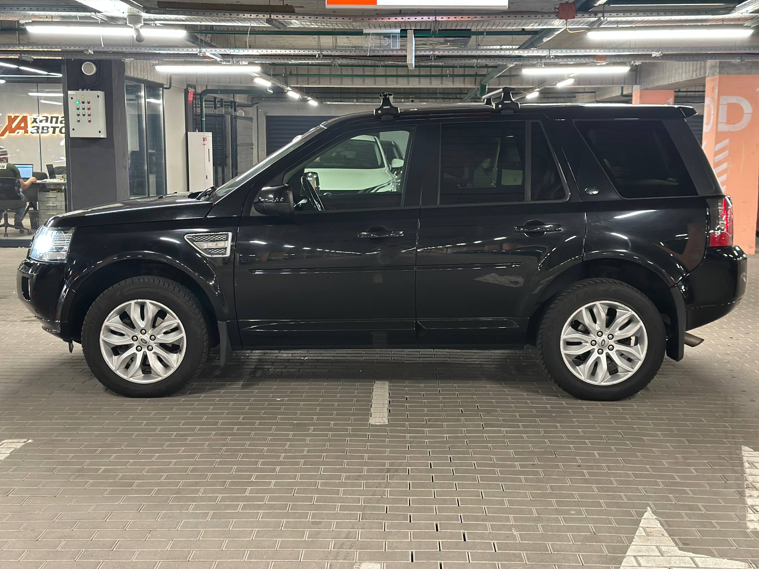 Land Rover-6