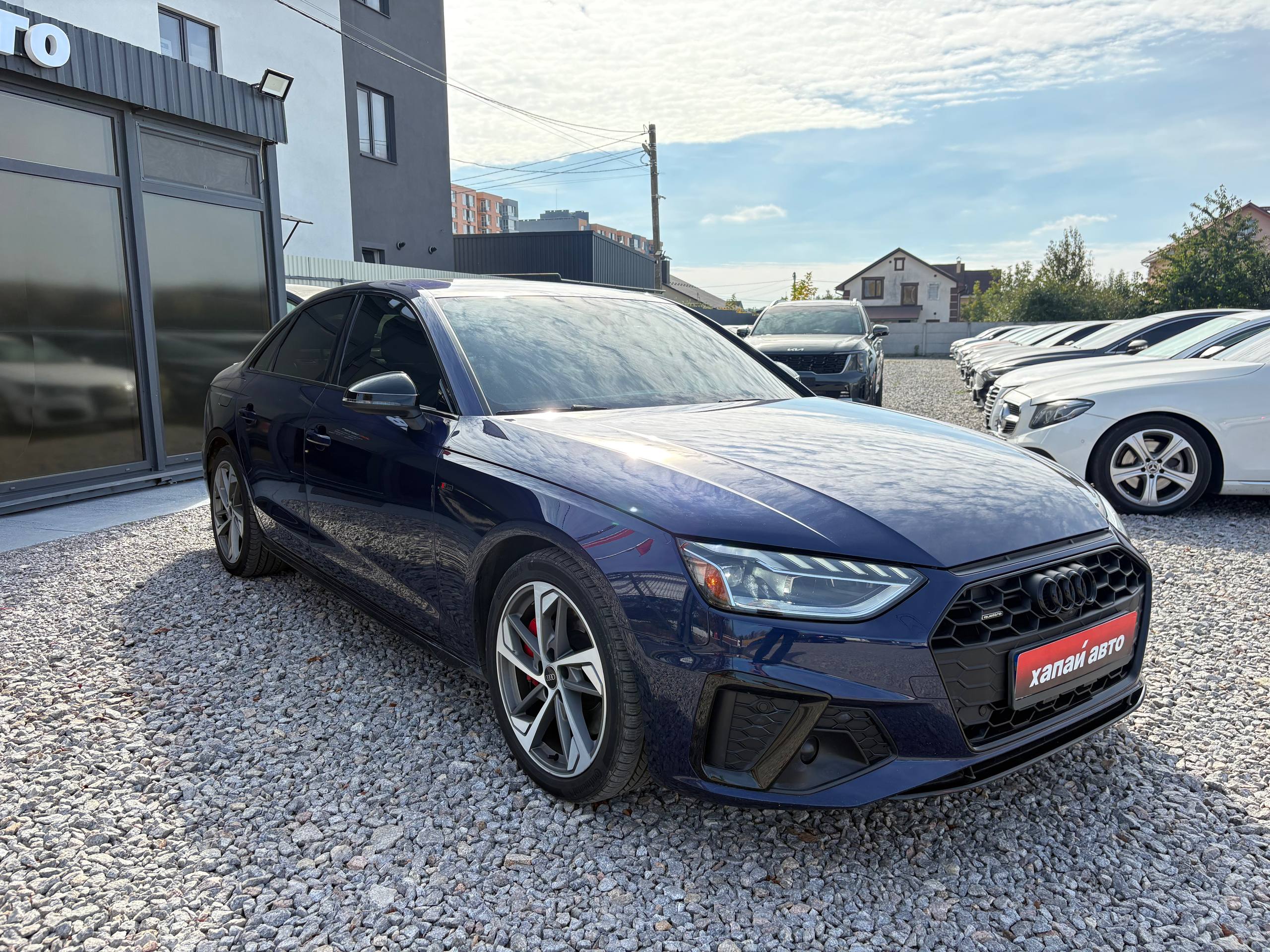 Audi-8