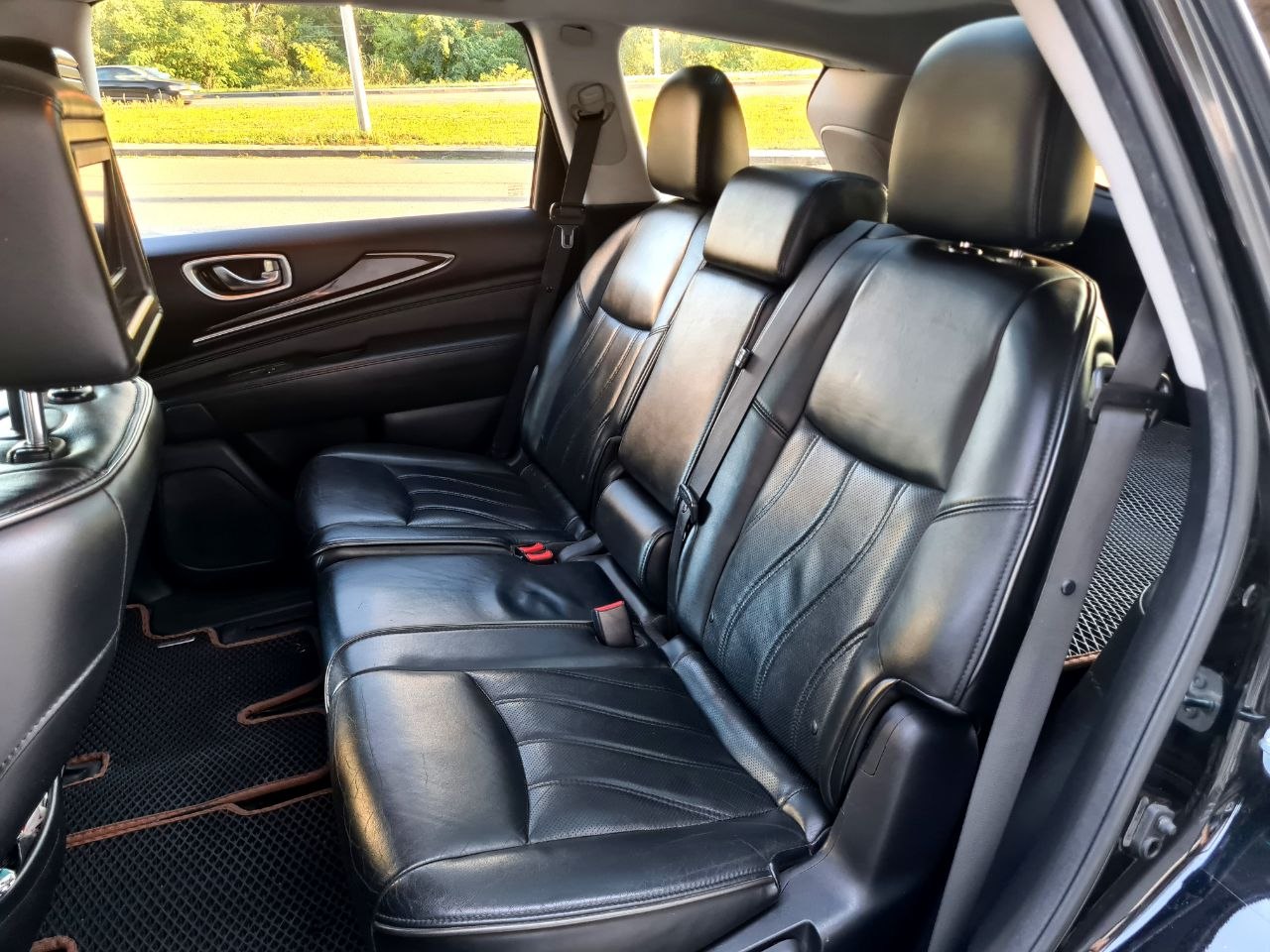 Infiniti-11