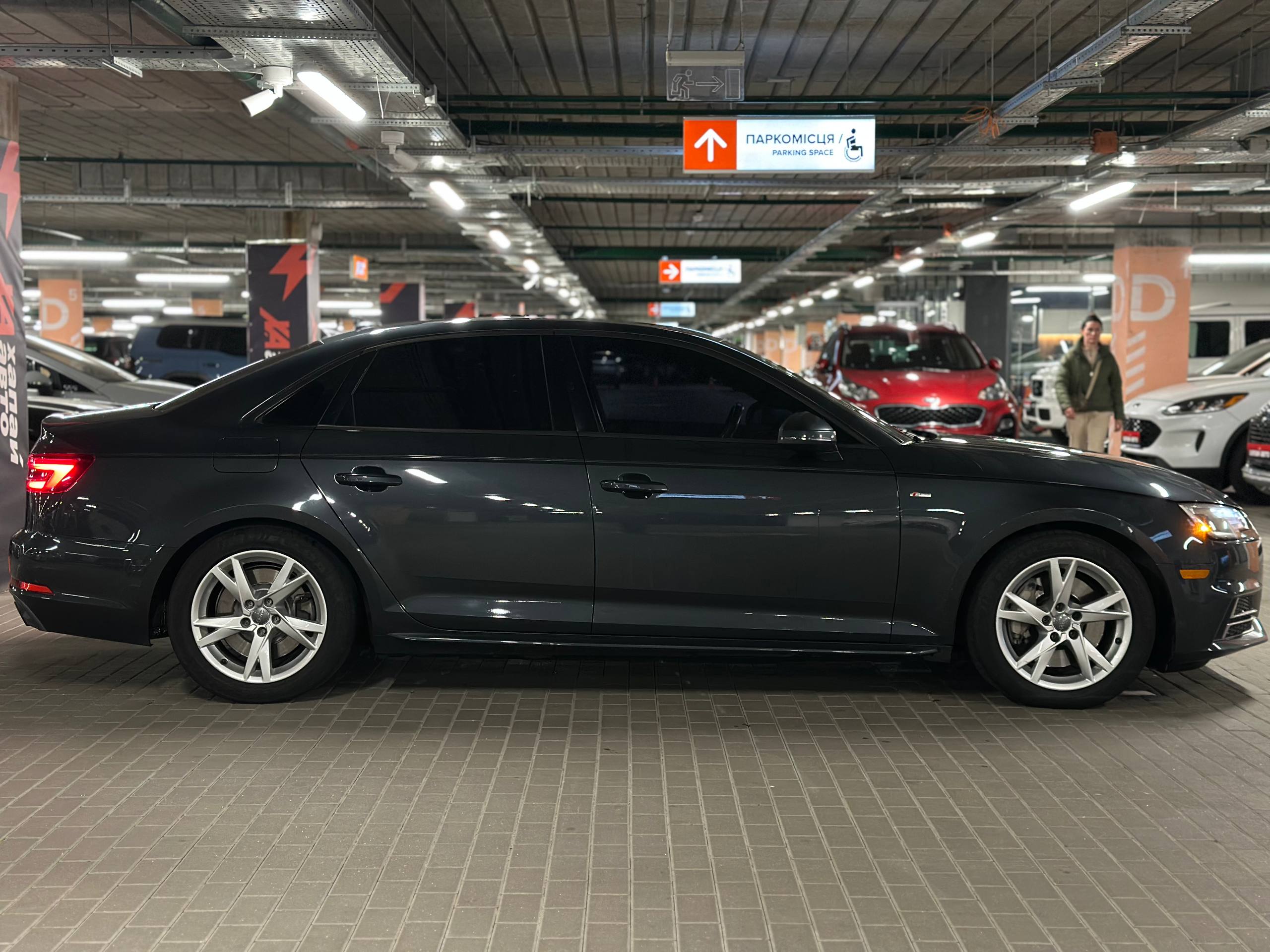 Audi-5
