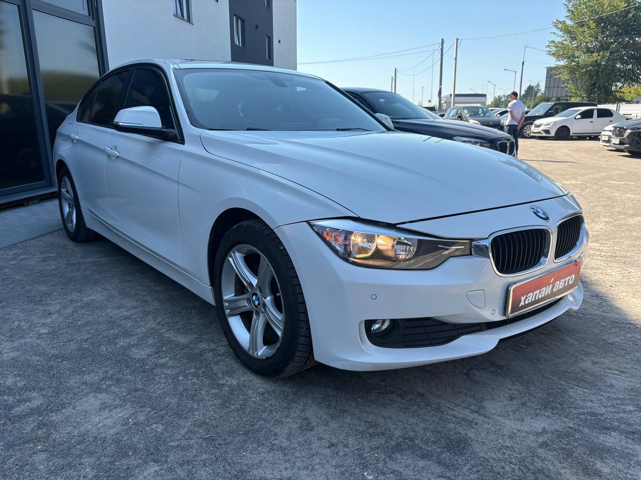 BMW-12