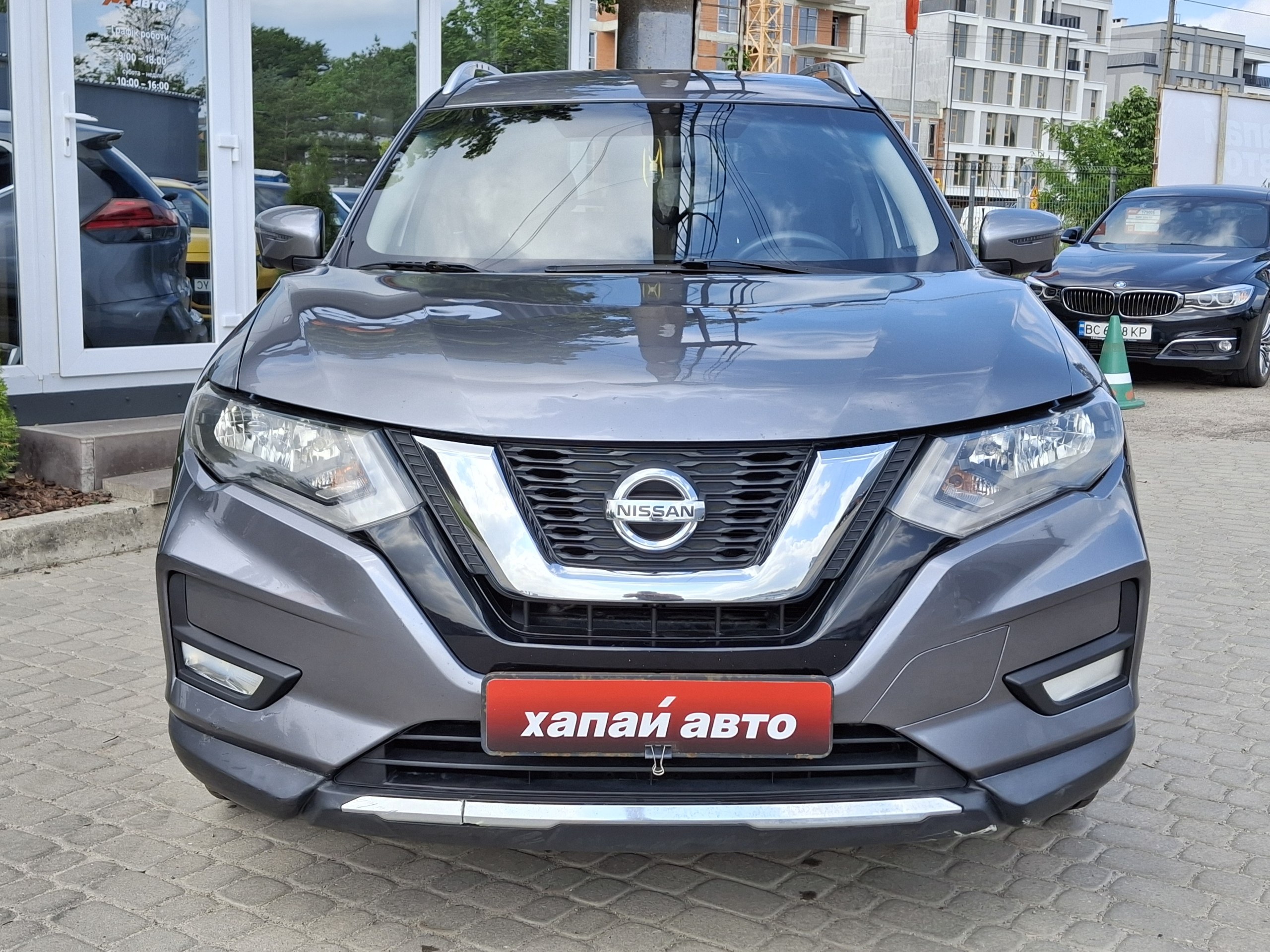 Nissan-18