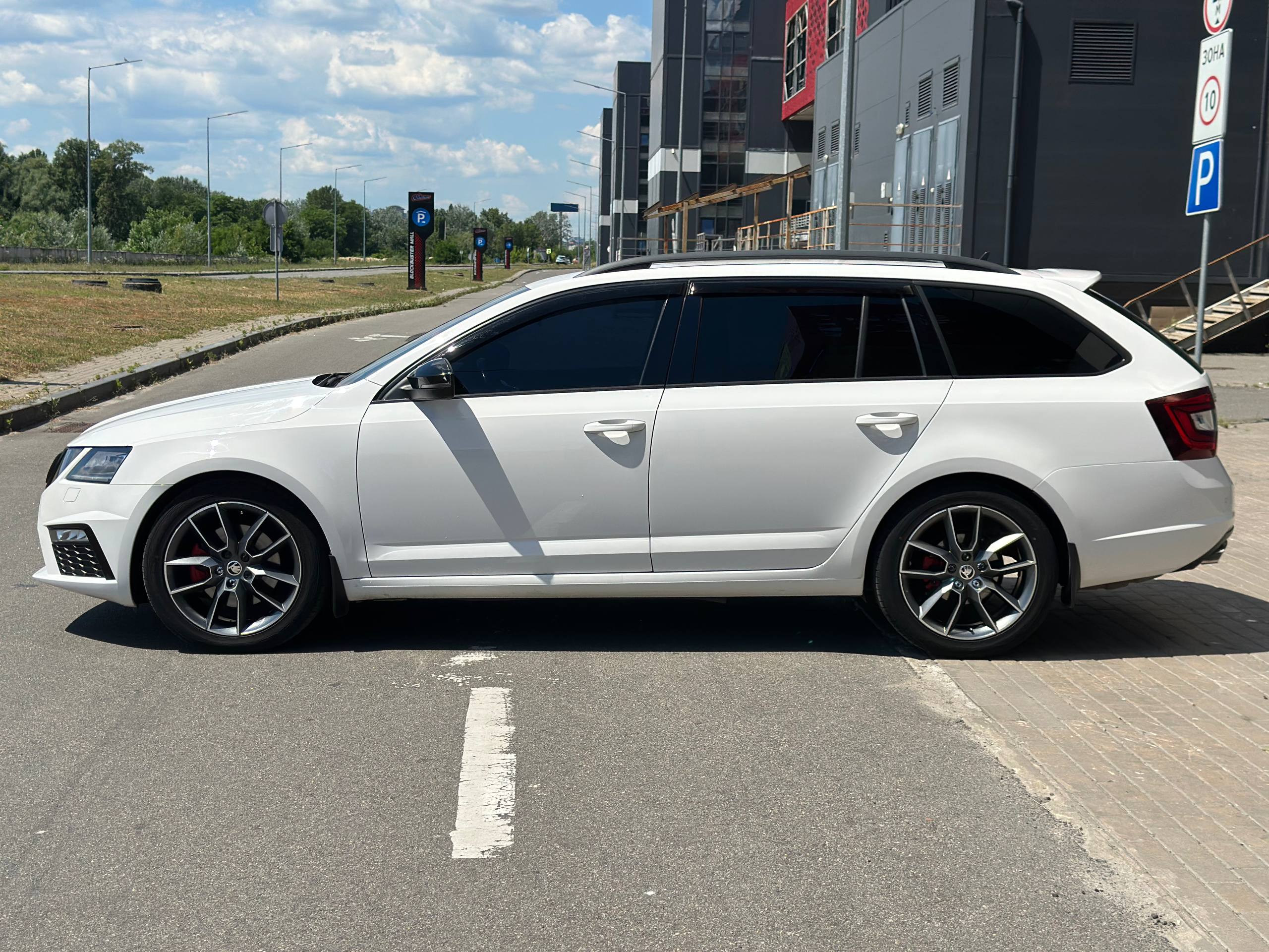 Skoda-2