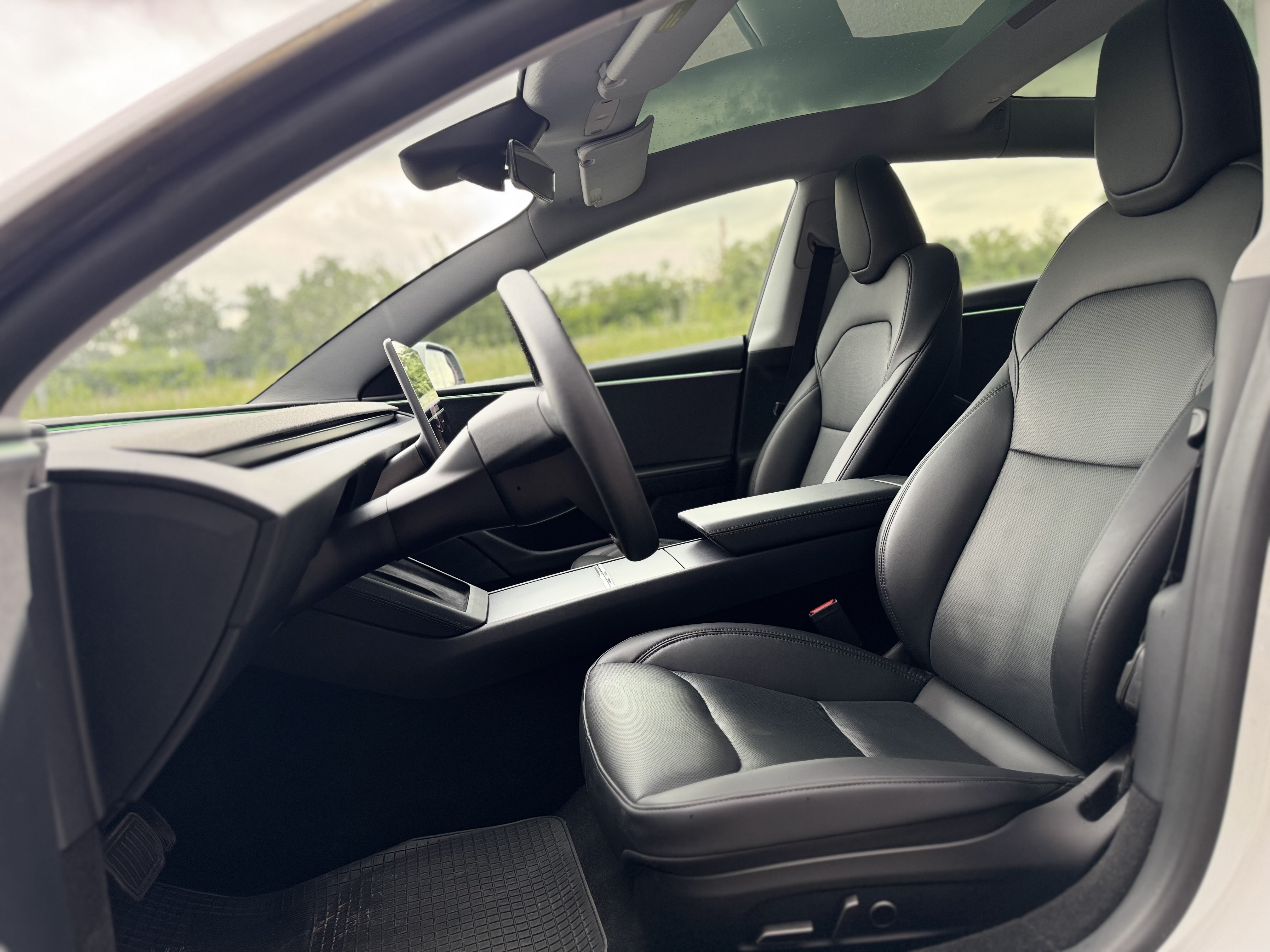 Tesla-4