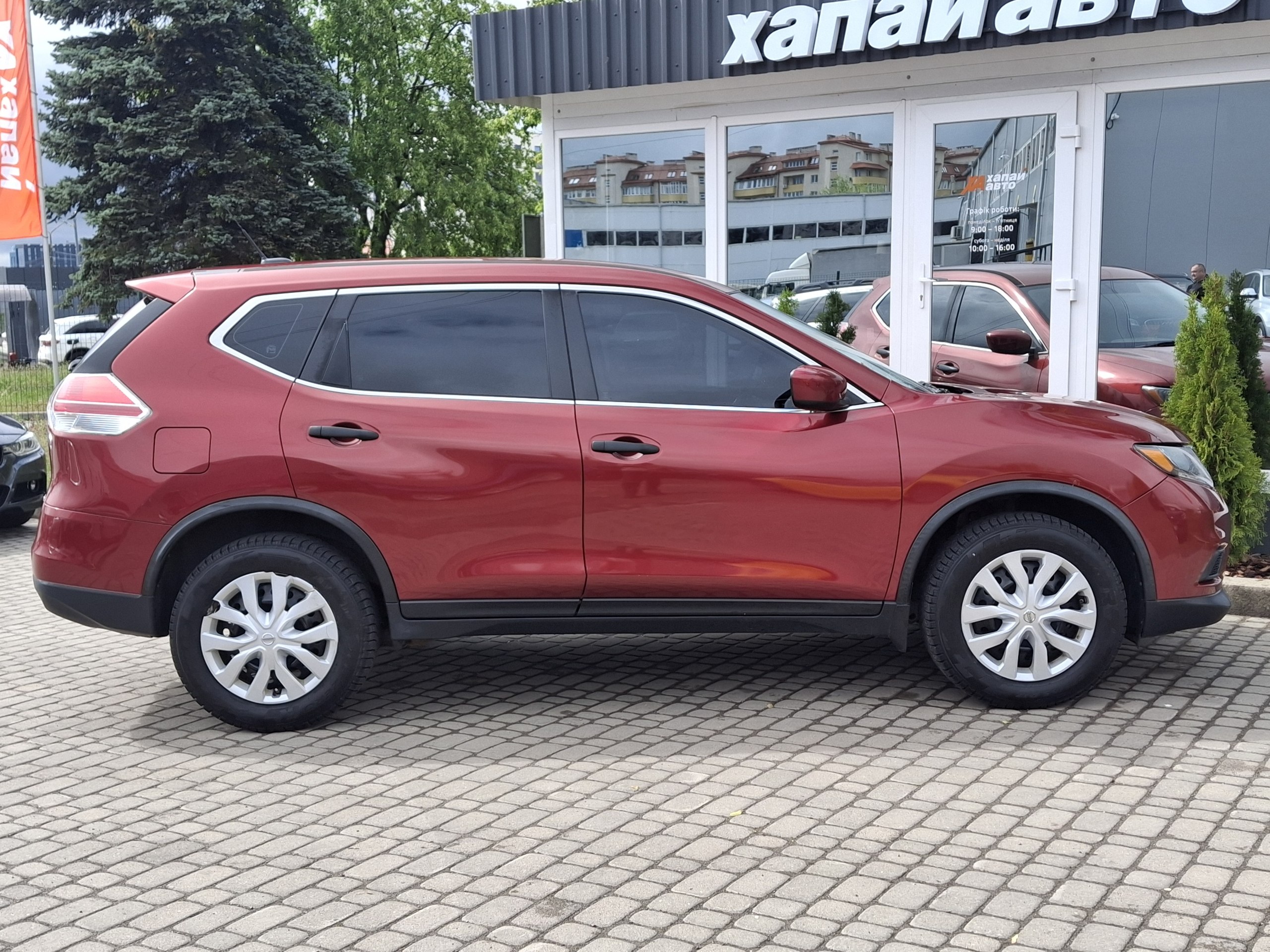Nissan-4