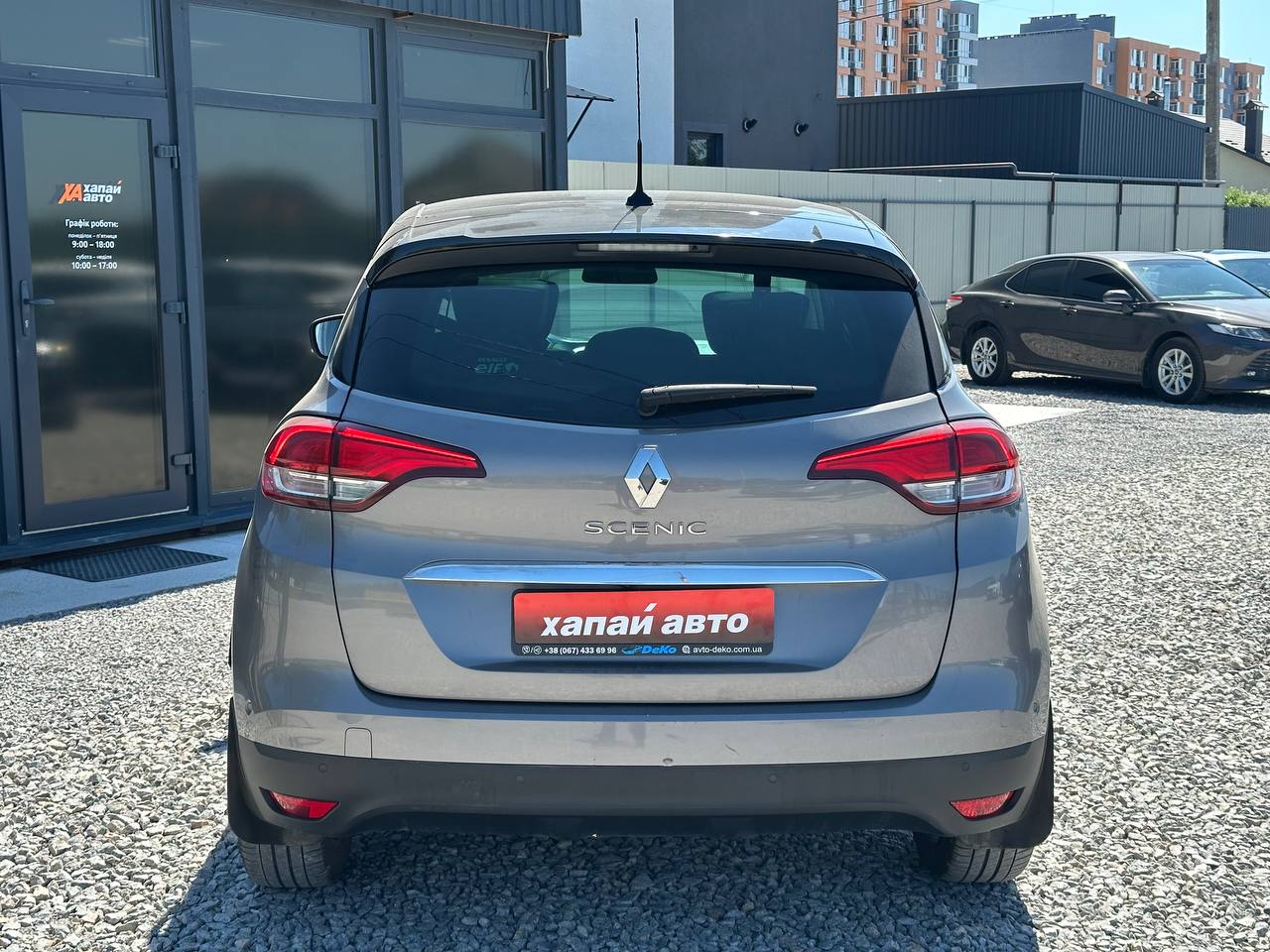 Renault-18