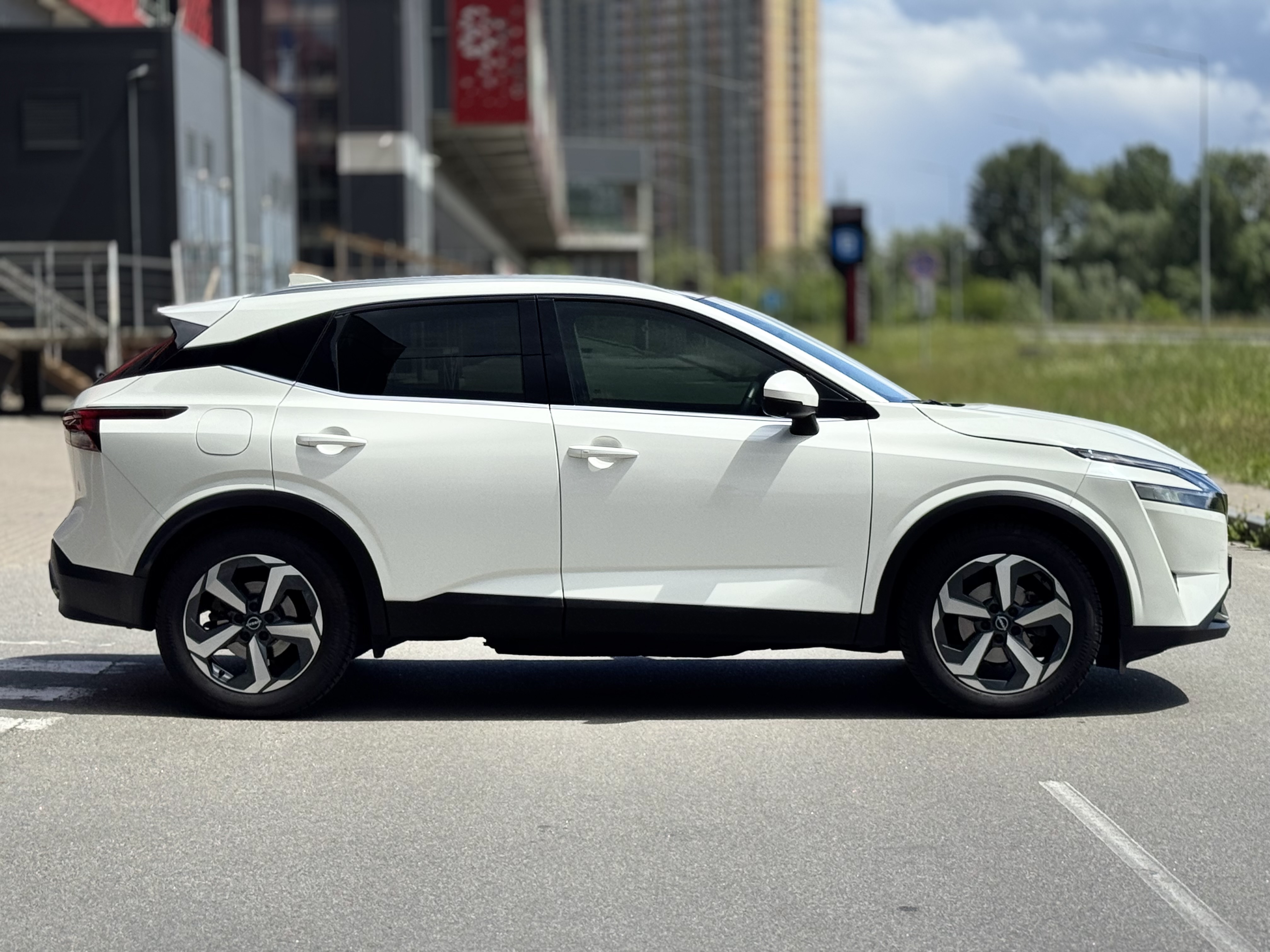 Nissan-9