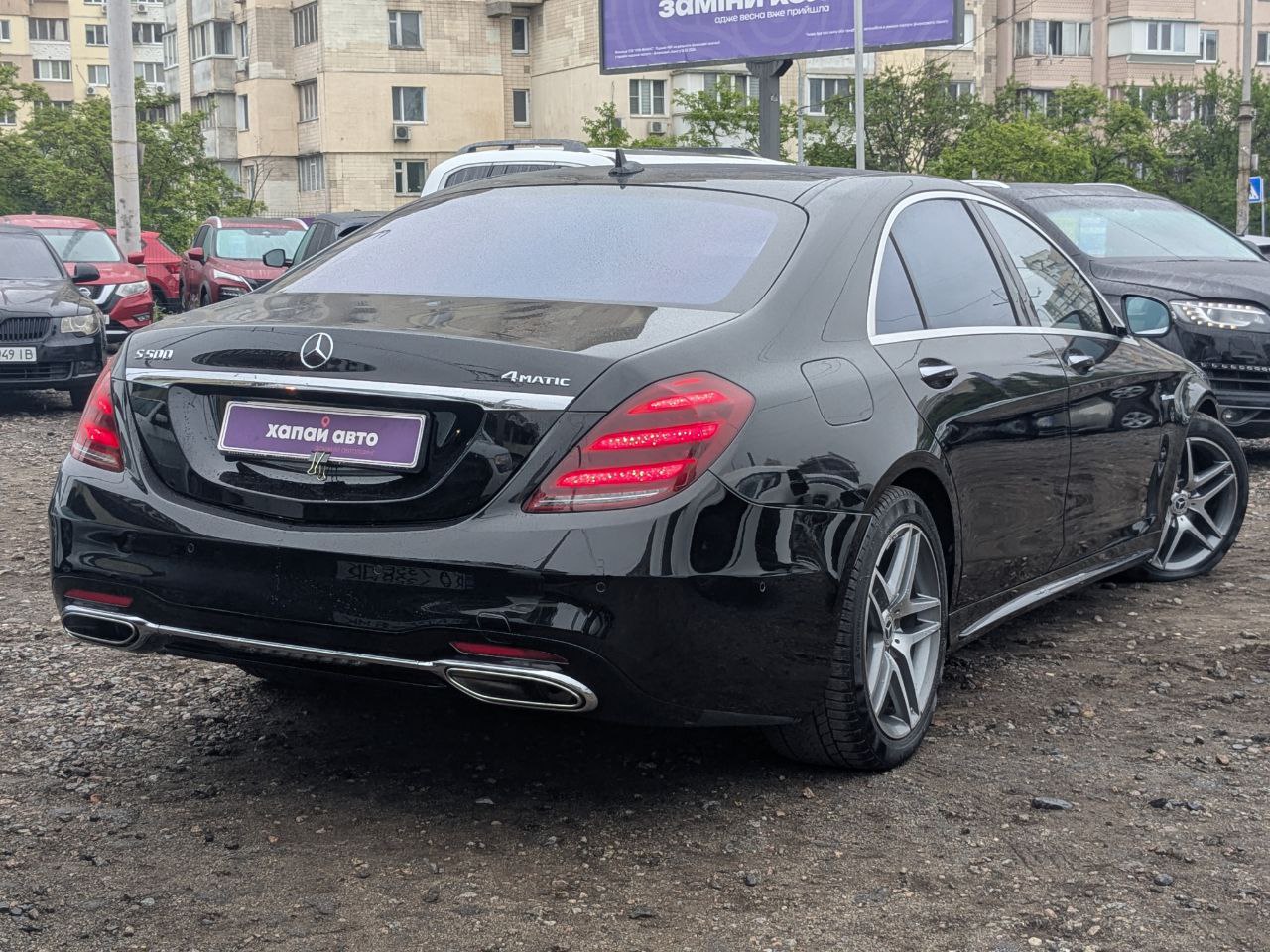 Mercedes-Benz-31