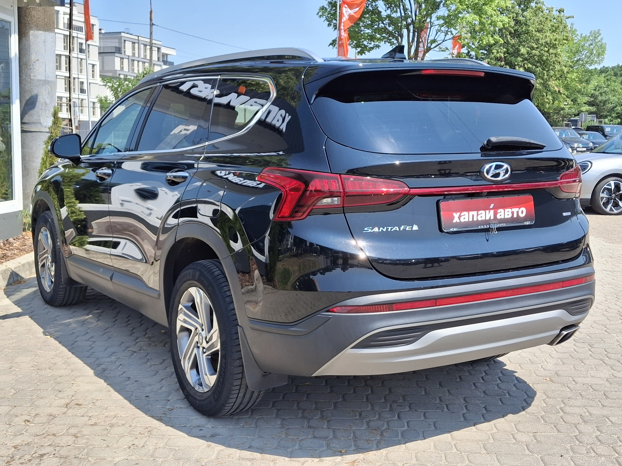 Hyundai-1